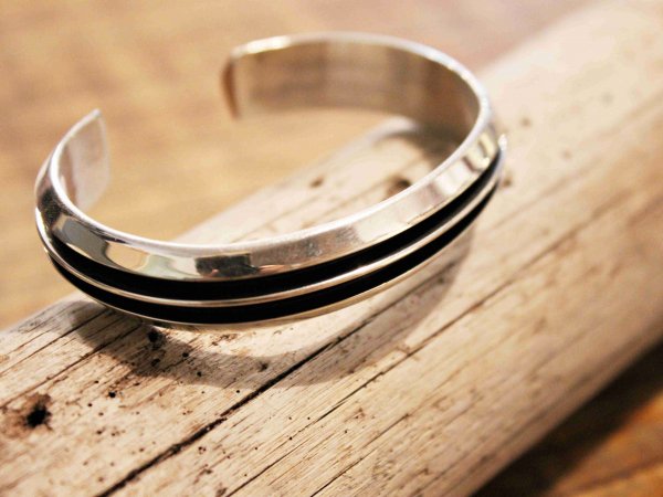 Navajo BANGLE(TOM HAWK トムホーク) / indian jewelry