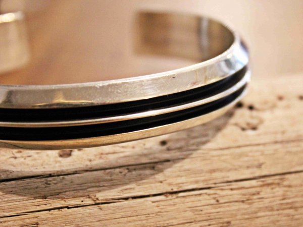Navajo BANGLE(TOM HAWK トムホーク) / indian jewelry