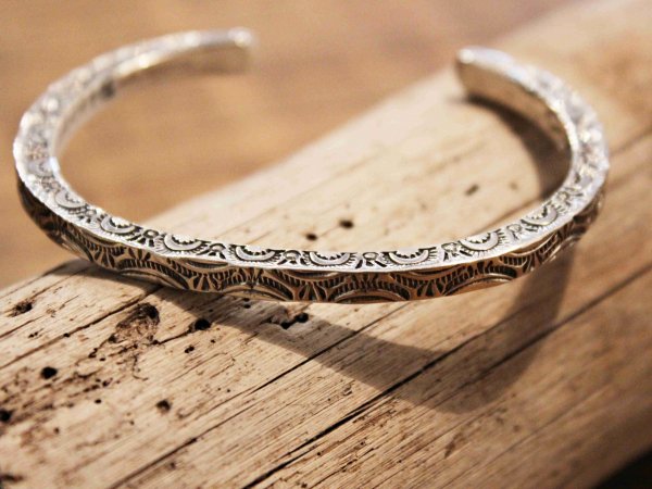 Navajo BANGLE(GENEVA RAMONE ジェネバ ラモーン) / indian jewelry