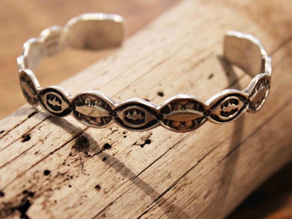 Navajo BANGLE(KEVIN RAMONE ケビン ラモーン) / indian jewelry