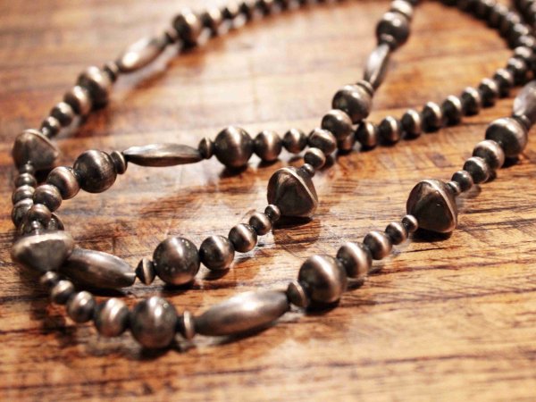 Navajo Silver Beads Necklace 【THERESA BELON テレサ ベロン】 / indian jewelry