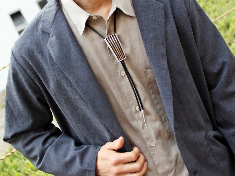 Navajo Loop tie(TOM HOWK トム ホーク) / Indian jewelry