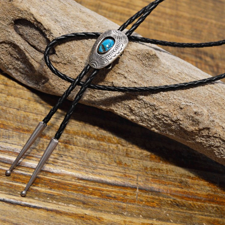 Indian jewelry インディアンジュエリー / NAVAJO LOOP TIE ナヴァホ ループタイ
