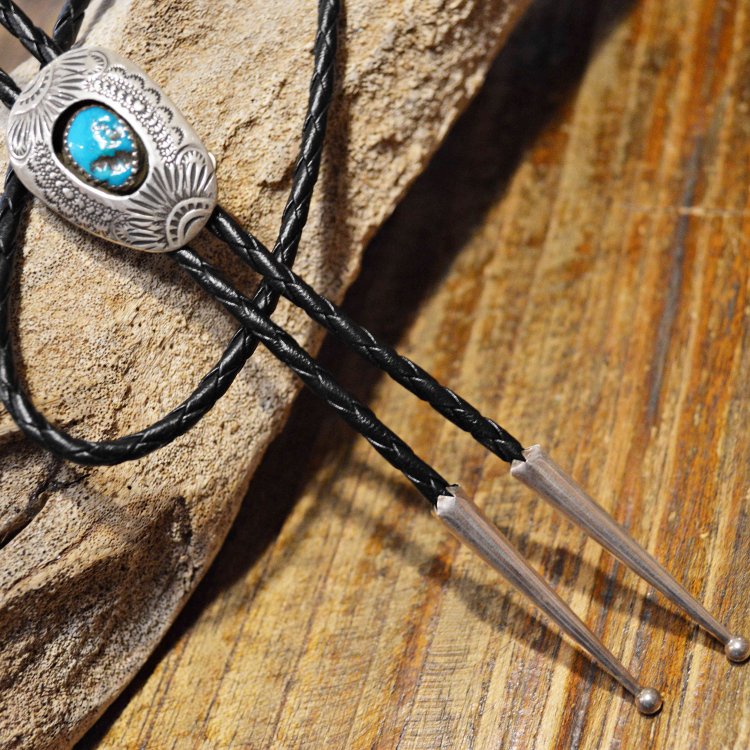 Indian jewelry インディアンジュエリー / NAVAJO LOOP TIE ナヴァホ ループタイ