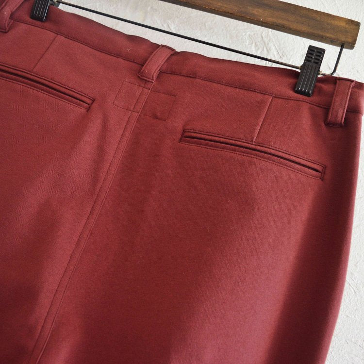 BASISBROEK バージスブルック / LEUZE ルーズ (PORT ポート)