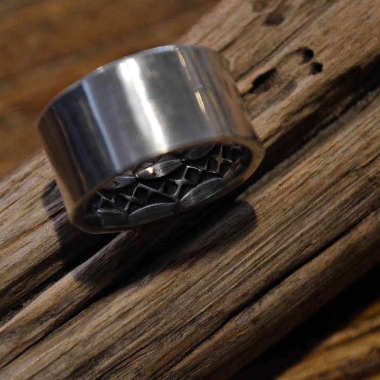 Indian jewelry インディアンジュエリー / Navajo Ring 19号 ナヴァホ族リング (Sunshine Reeves サンシャインリーブス)