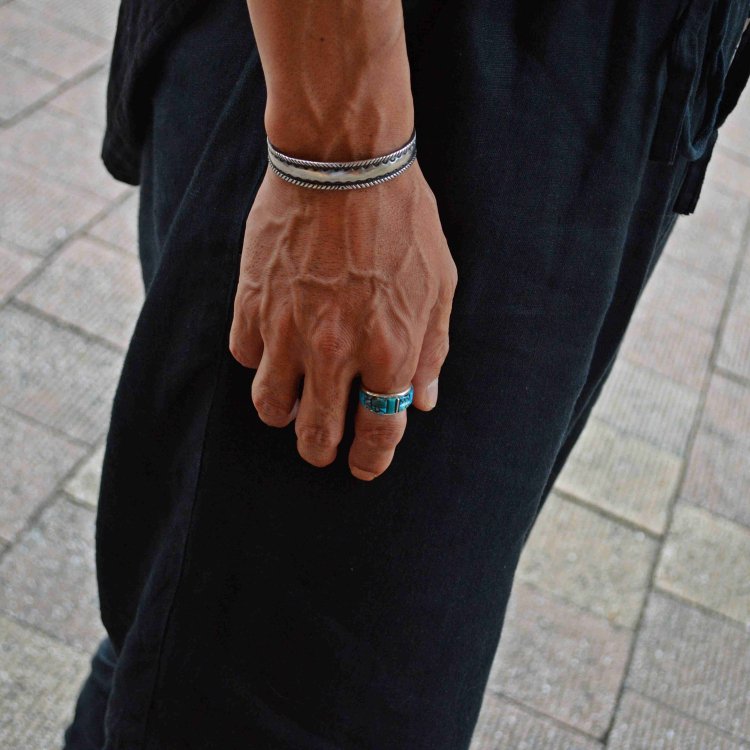 Indian jewelry インディアンジュエリー / Navajo Ring 17号 ナヴァホ族リング (Edison Yazzie エディソンヤジー)