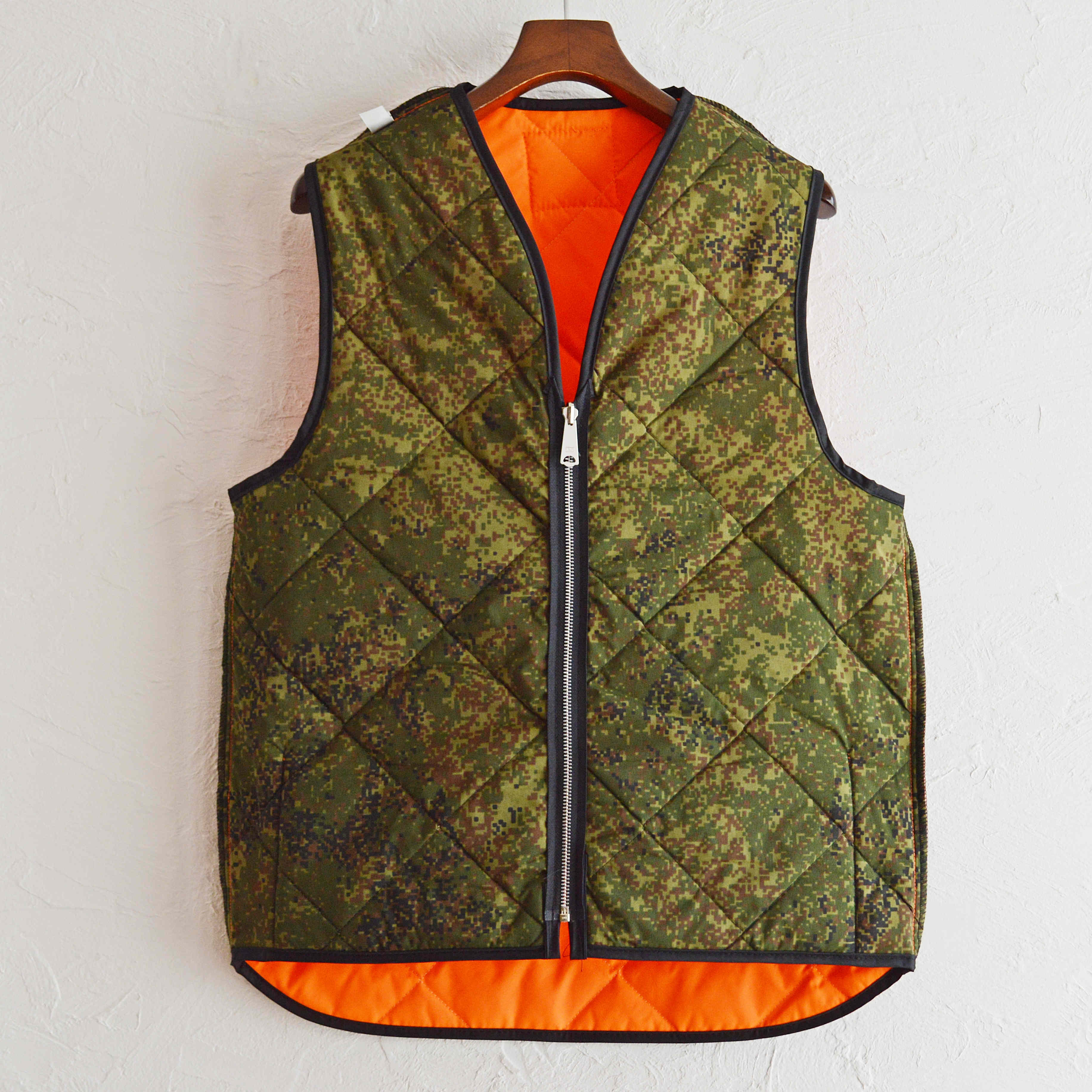 SNAP’ N’ WEAR スナップウェア / Quilted Hunting Vest ナイロンベスト (Blaze Orange Shell with Camouflage Lining)