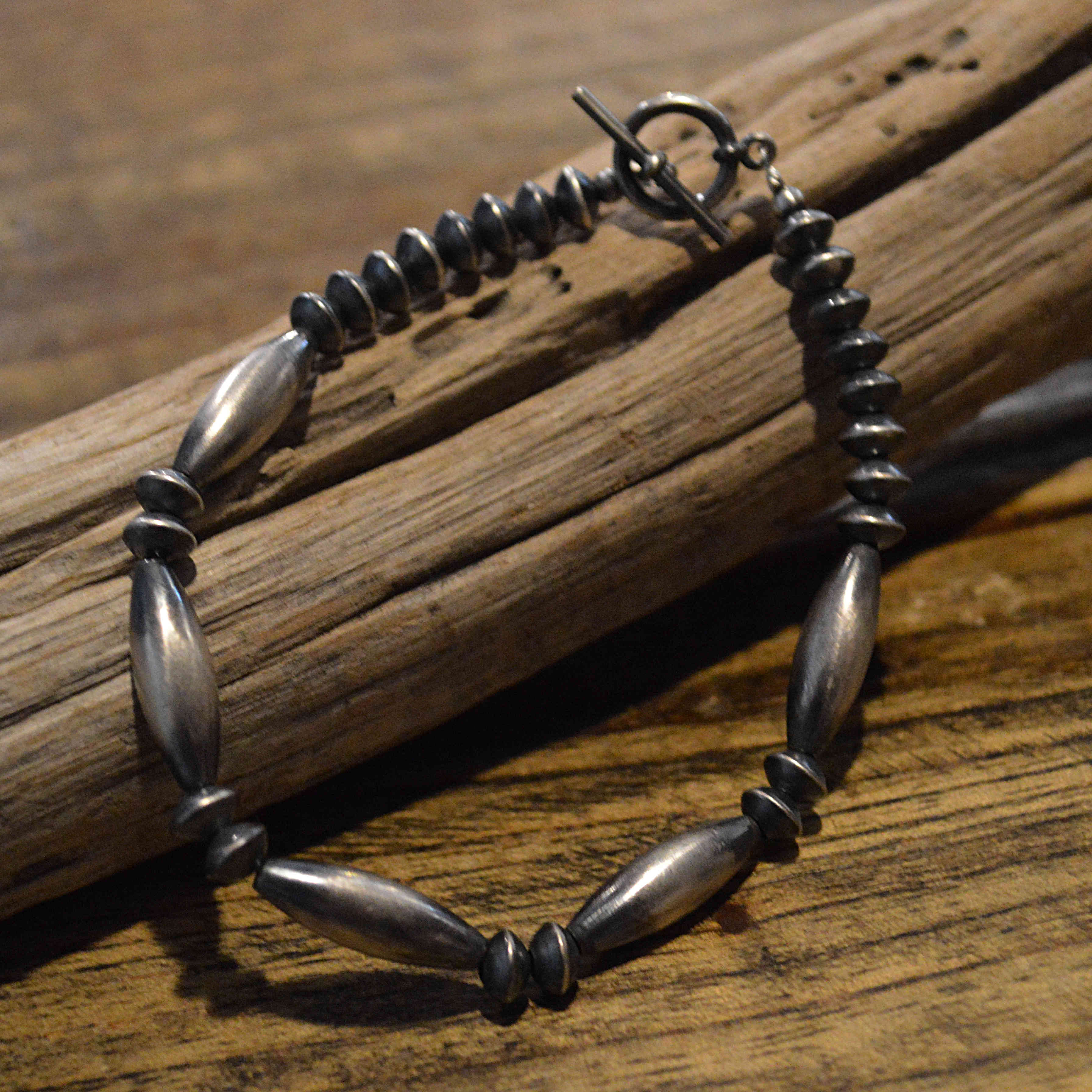 Indian jewelry インディアンジュエリー / Navajo Pearl Bracelet ナヴァホパールブレスレット