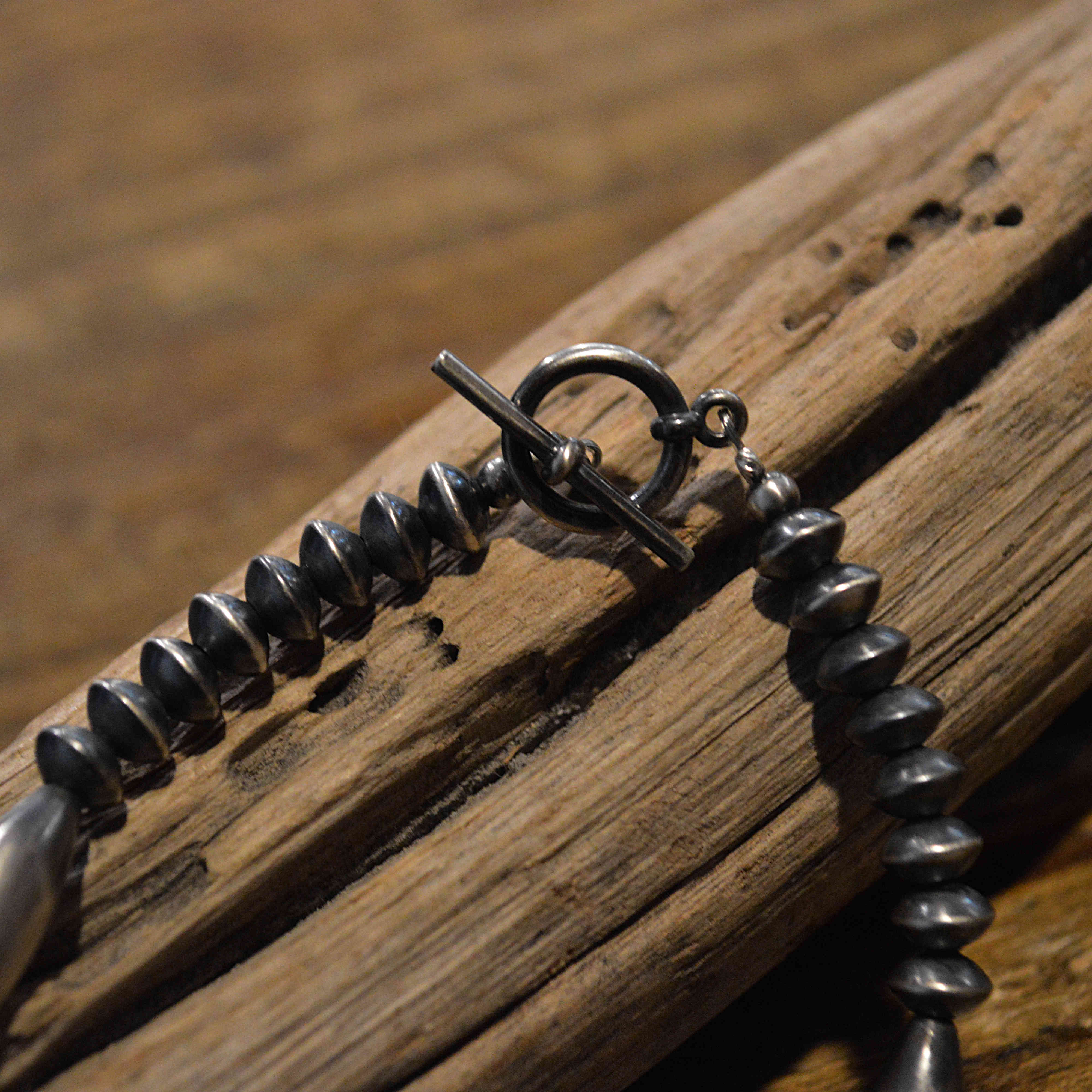 Indian jewelry インディアンジュエリー / Navajo Pearl Bracelet ナヴァホパールブレスレット