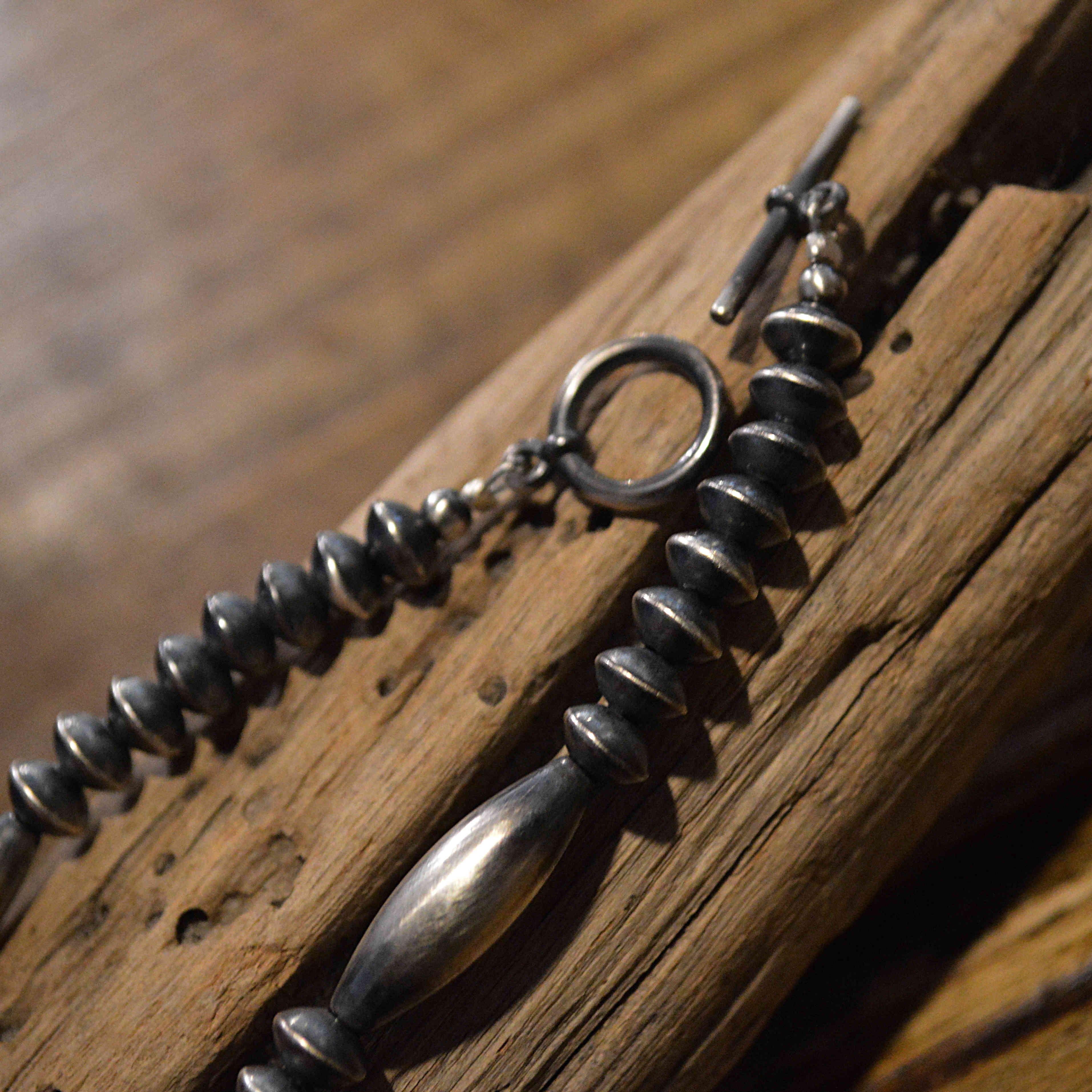 Indian jewelry インディアンジュエリー / Navajo Pearl Bracelet ナヴァホパールブレスレット