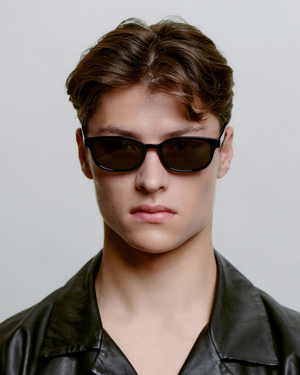 A.Kjaerbede エキアビト / CHARLIE チャーリー (Black ブラック)