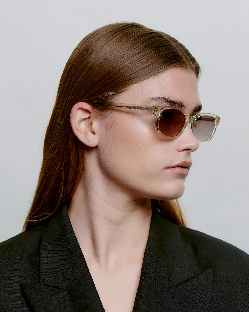 A.Kjaerbede エキアビト / CHARLIE チャーリー (Ecru Transparent エクリュトランスペアレント)