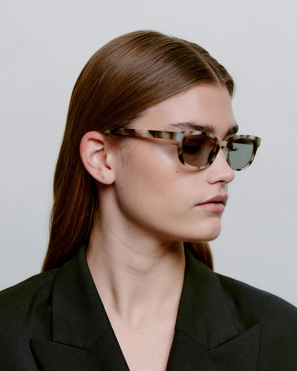 A.Kjaerbede エキアビト / CHARLIE チャーリー (Cookie Dough クッキードゥ)