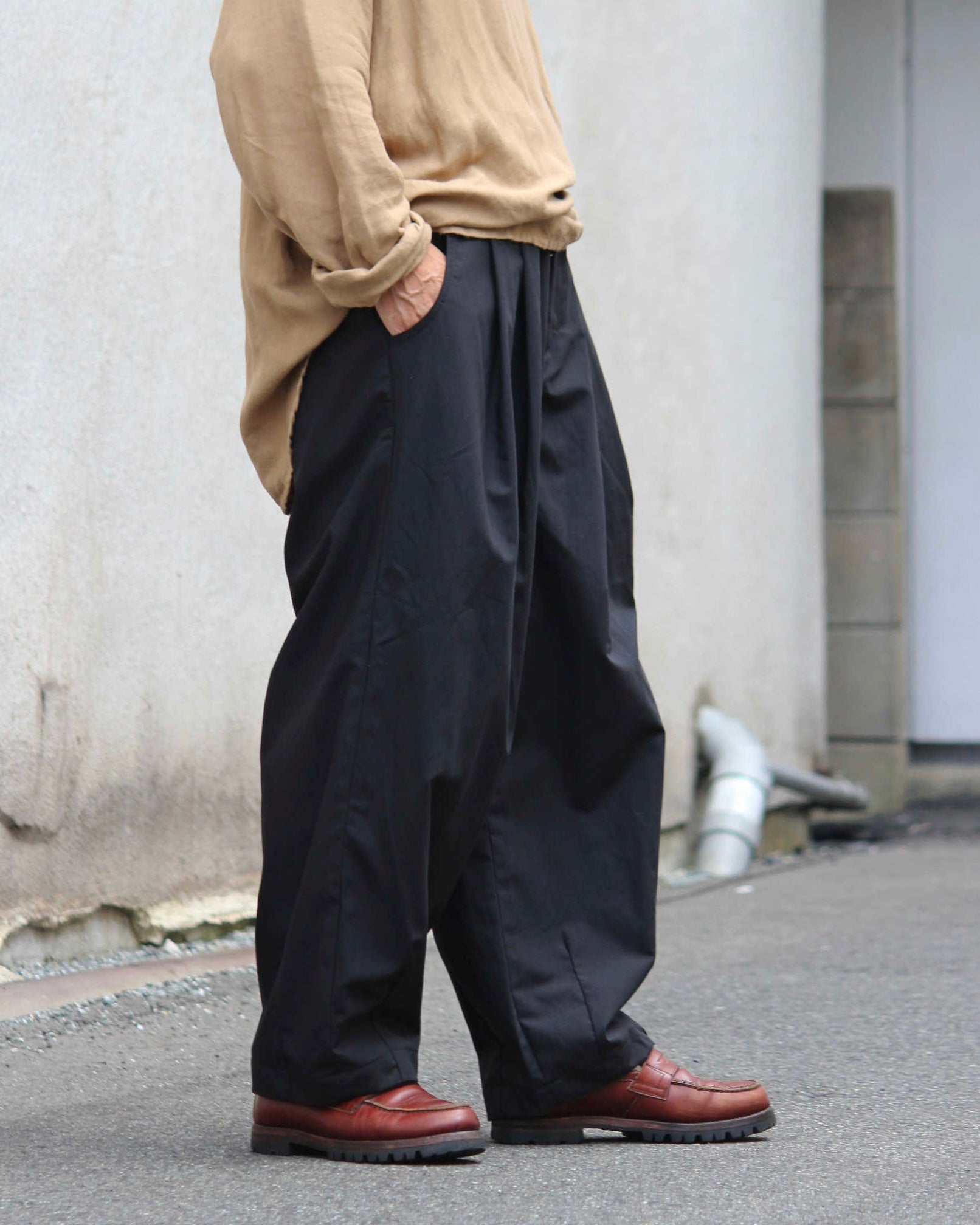 Nasngwam. ナスングワム / BARREL PANTS バレルパンツ (BLACK ブラック)