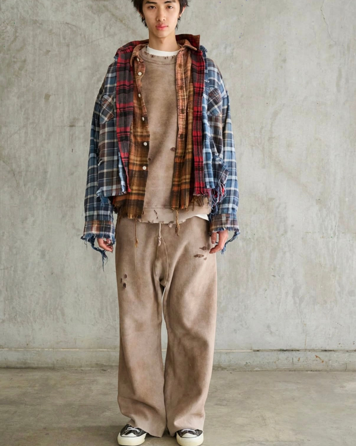 minami Anderson ミナミアンダーソン / Distressed Sweat Crewディストレストスウェットクルー (BROWN ブラウン)