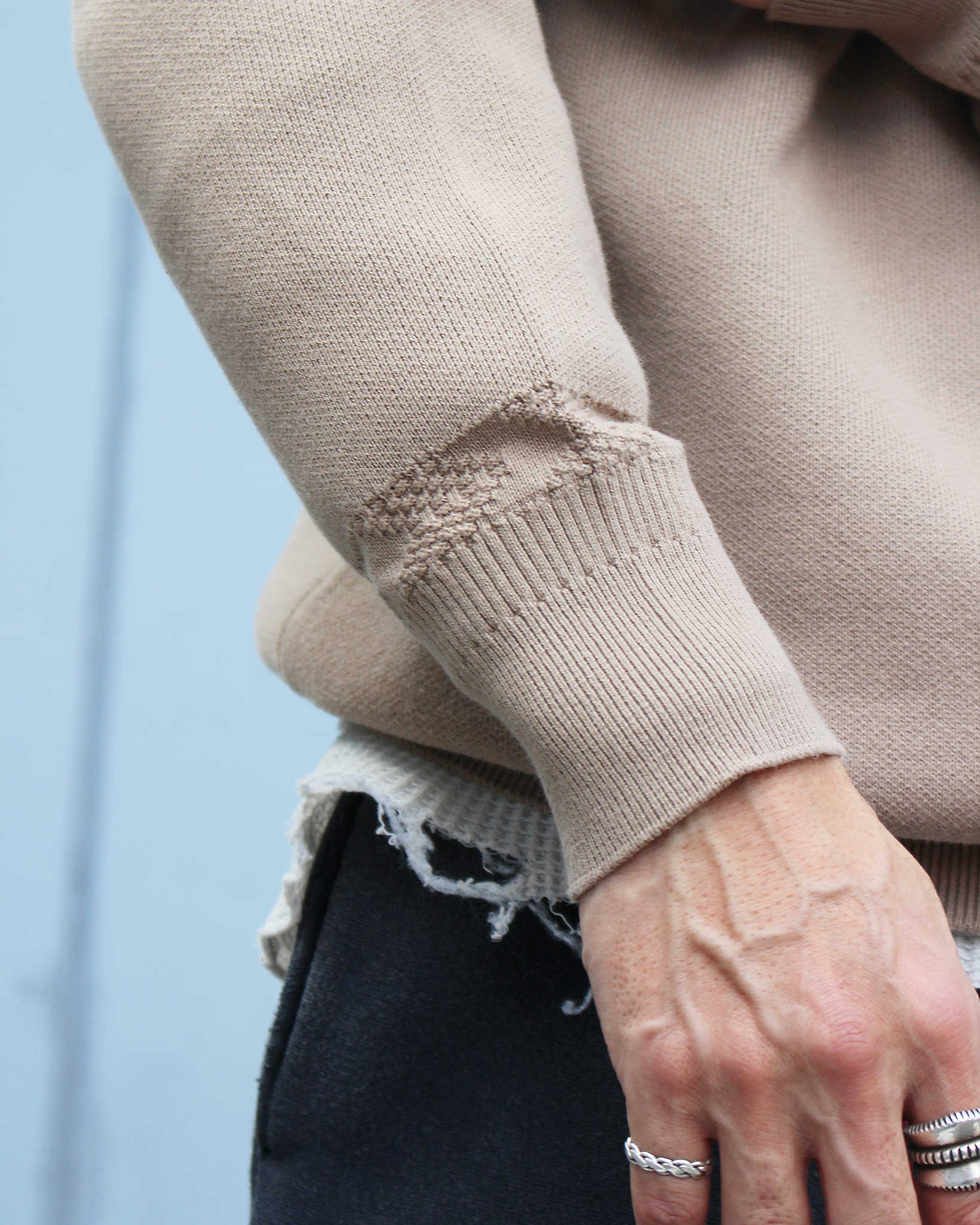 Nasngwam. ナスングワム / ACTUALLY CREW アクチュアリークルー (GRAGE グレージュ)