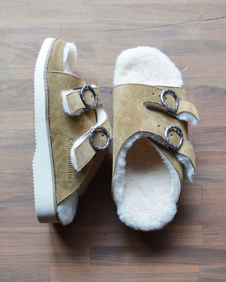 Commodities コモディティーズ / EASY WARM BELTED SLIDE イージーウォームベルテッドスライド (BROWN ブラウン)