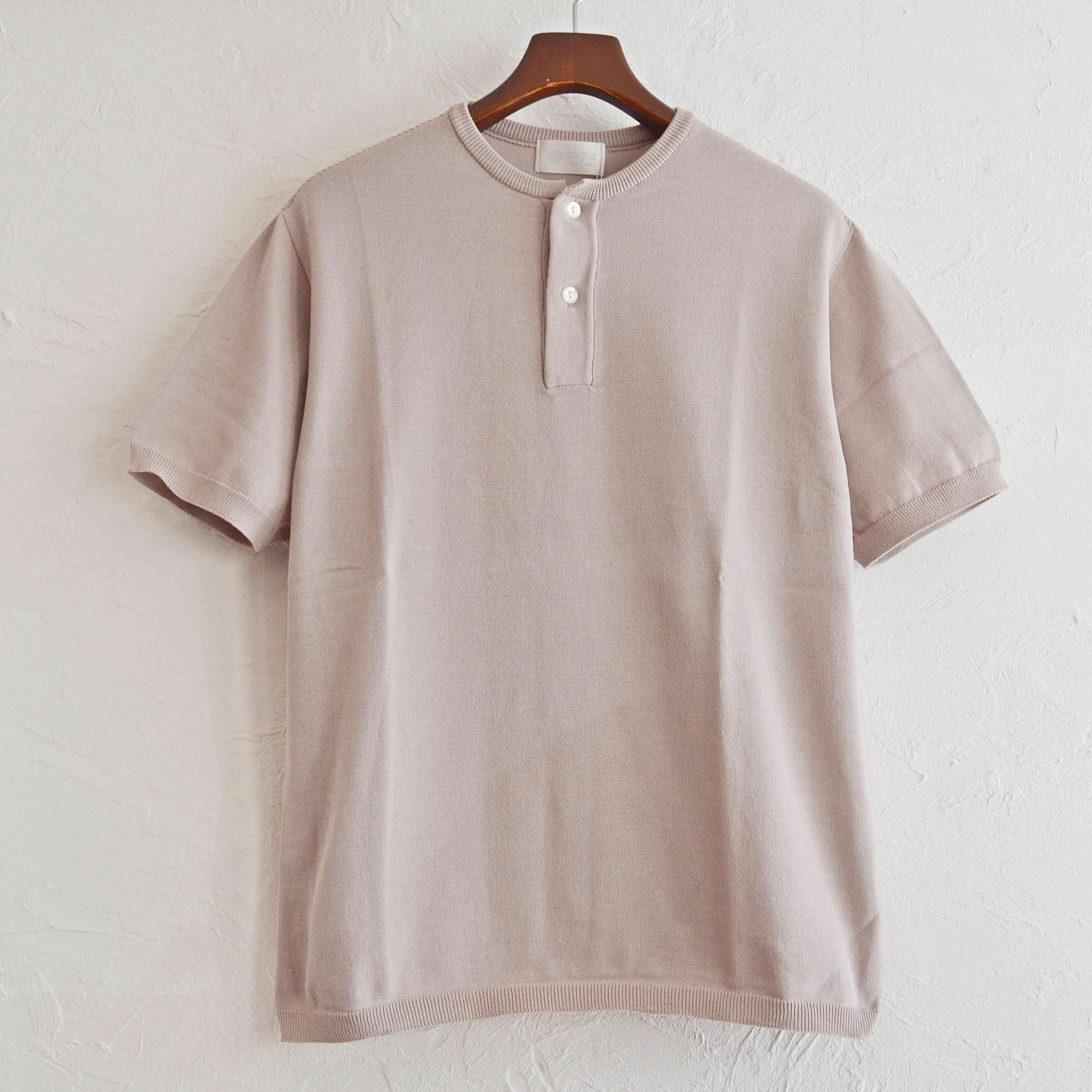 soglia ソリア / COTTON FIT Seamless Henley neck knit T-shirt (GRAYGE グレージュ)