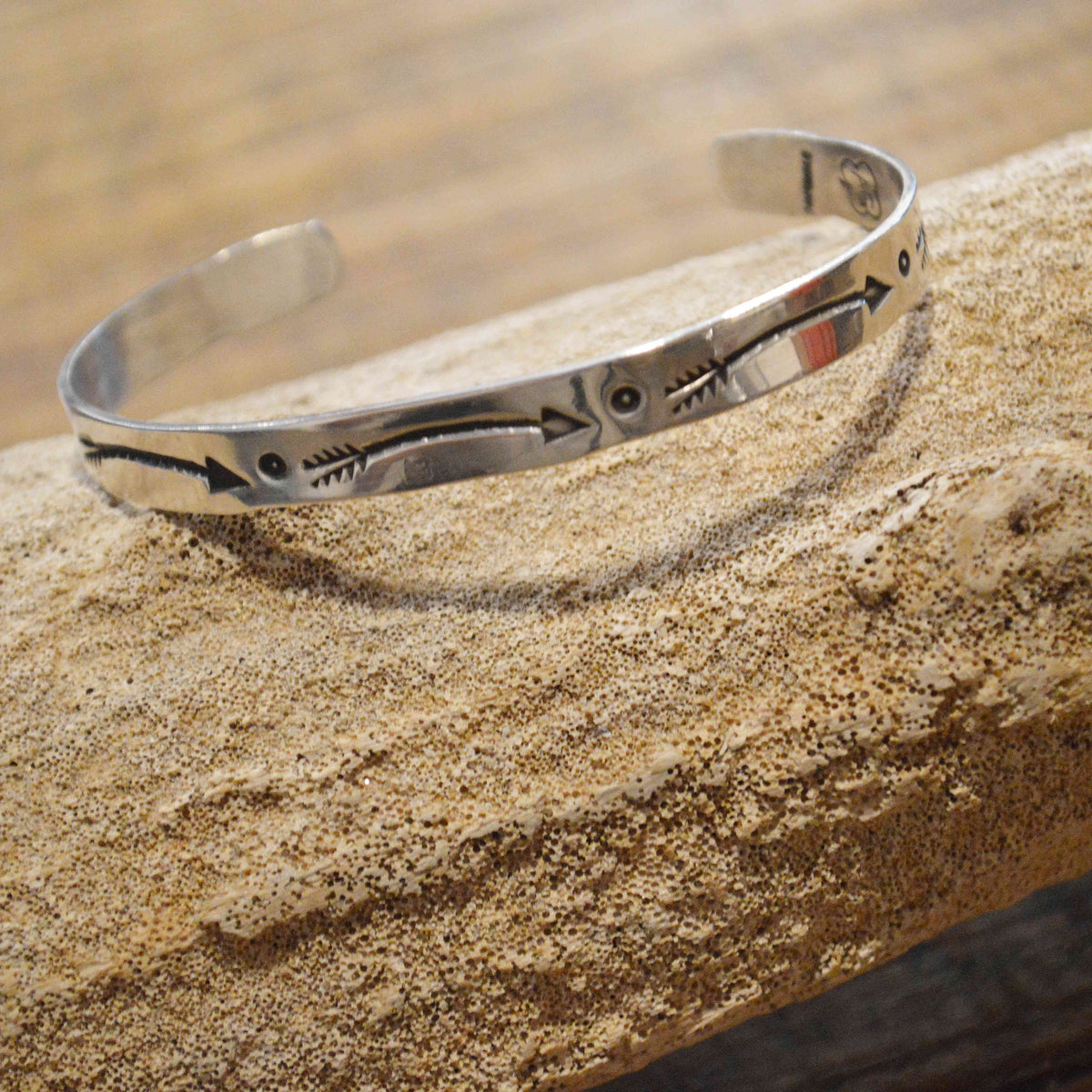 resize16028.jpg?crop=center&  