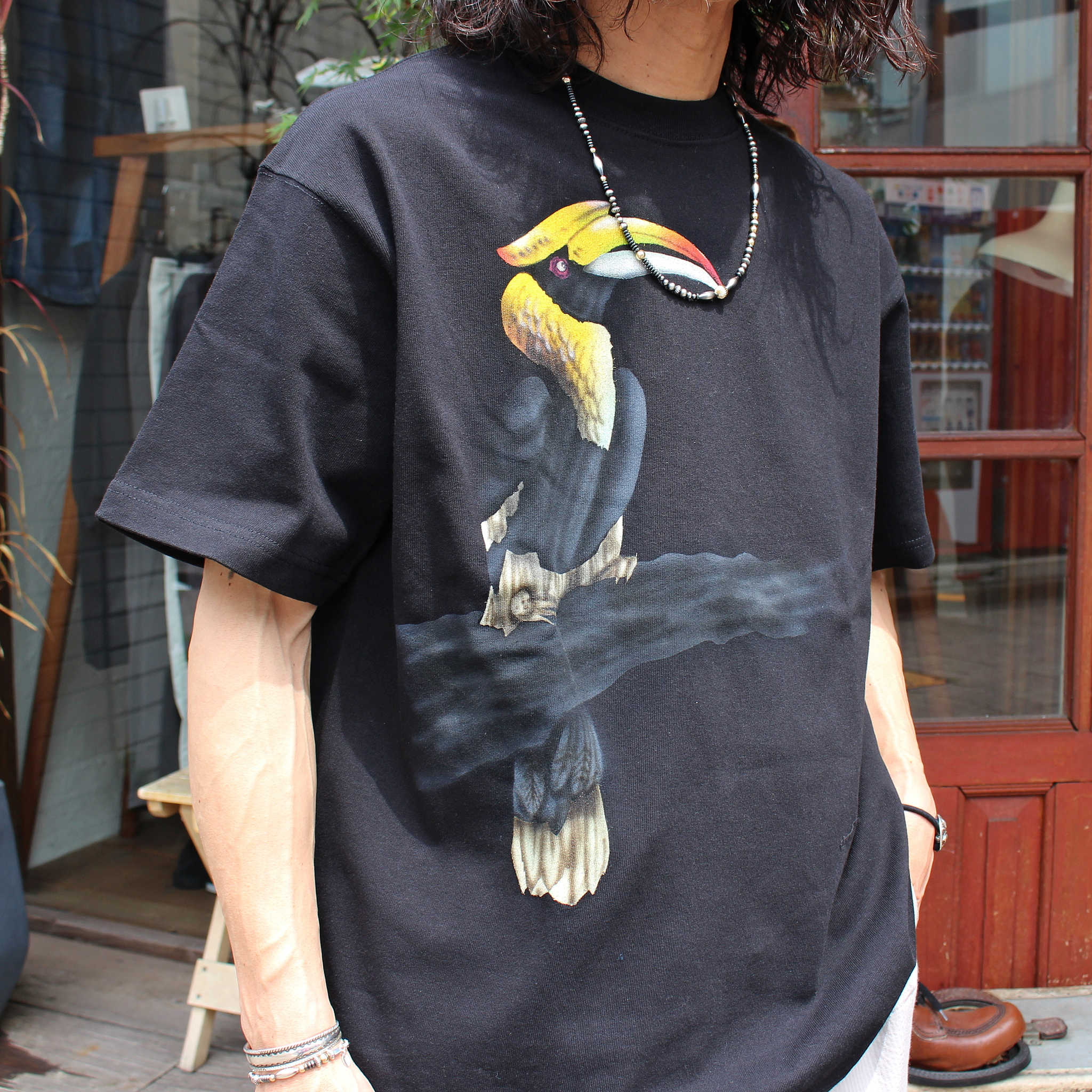 Nasmgwam. ナスングワム / GRATE INDIAN HORNBILL TEE グレートインディアンホーンビルティー (BLACK ブラック)