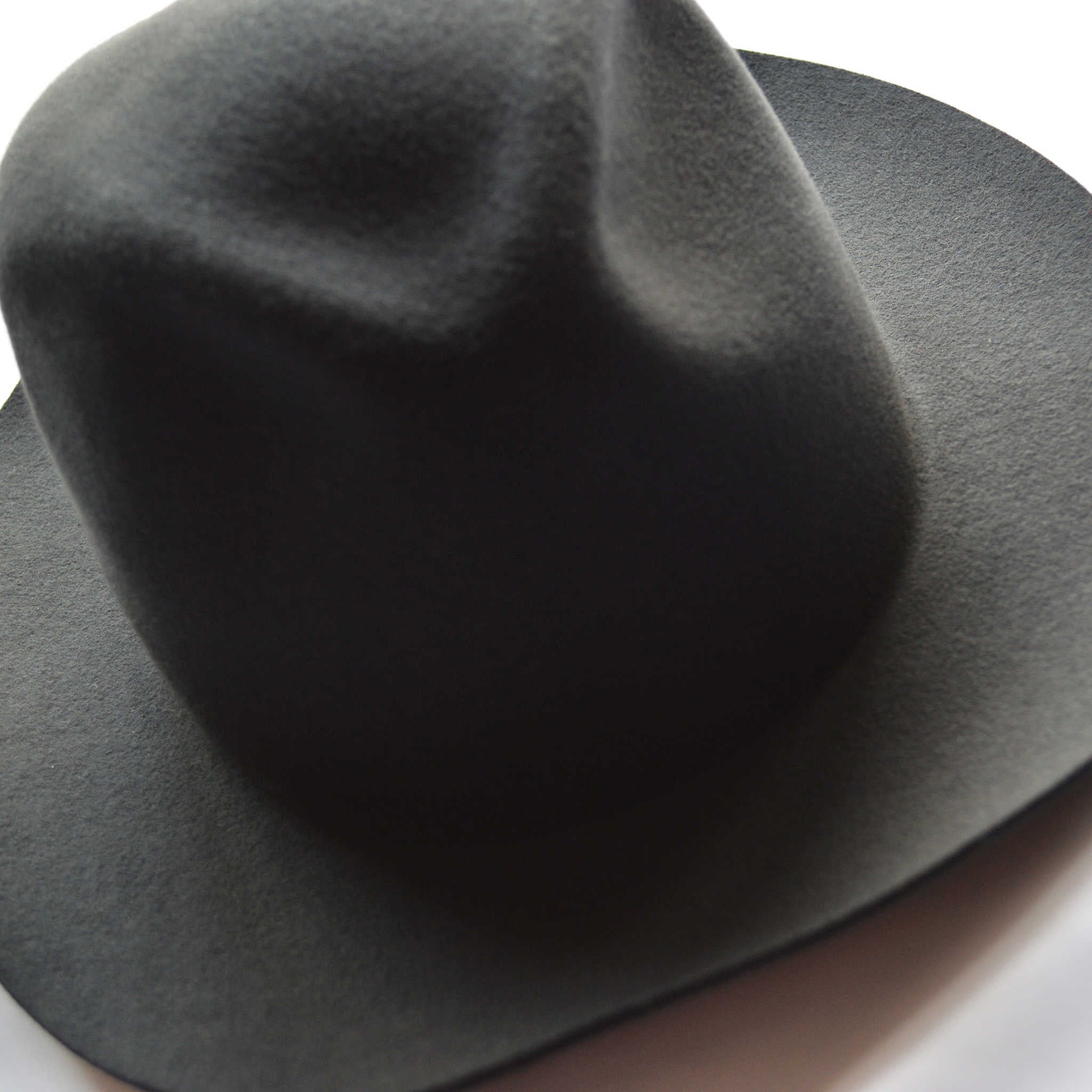 morno モーノ / CRUSHABLEWOOL FELT HAT クラッシャブルウール中折れハット (CHARCOAL チャコール)