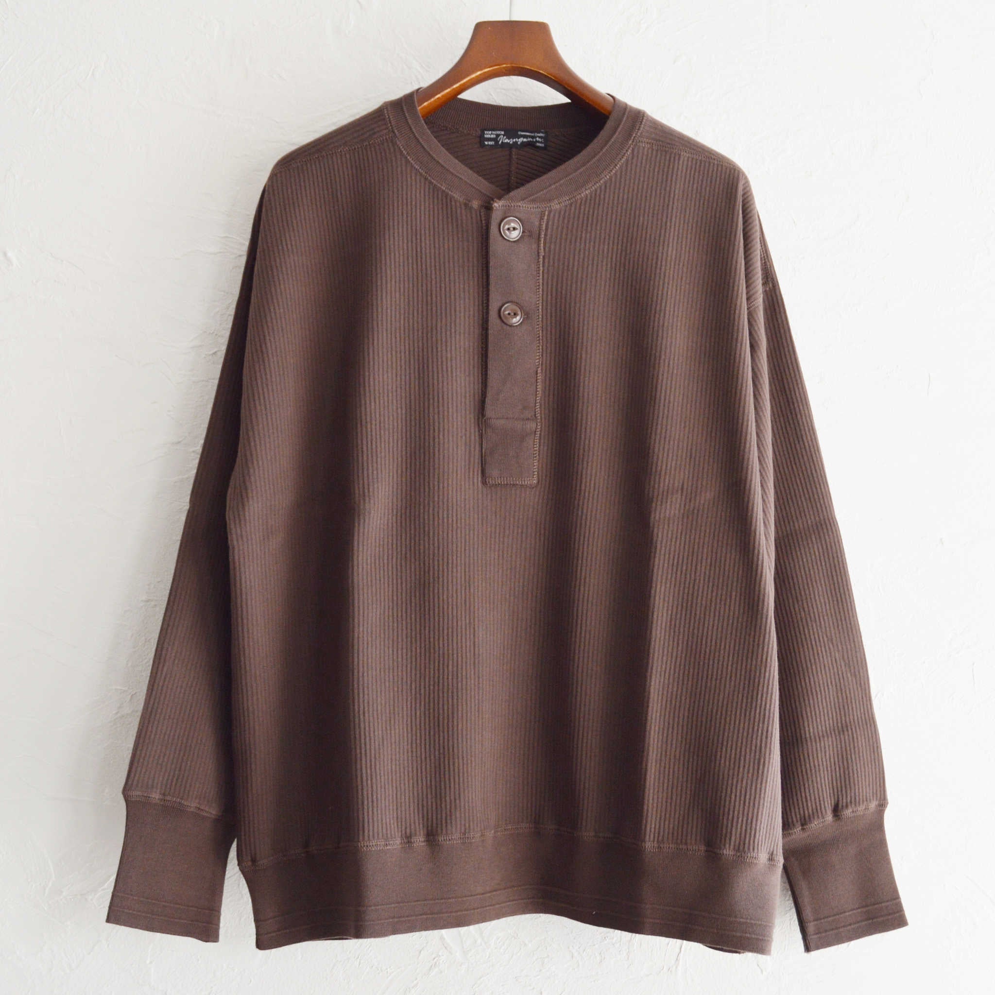 Nasngwam. ナスングワム / SWEDE HENLEY L/S TEE スウェードヘンリーエルエスティー (BROWN ブラウン)