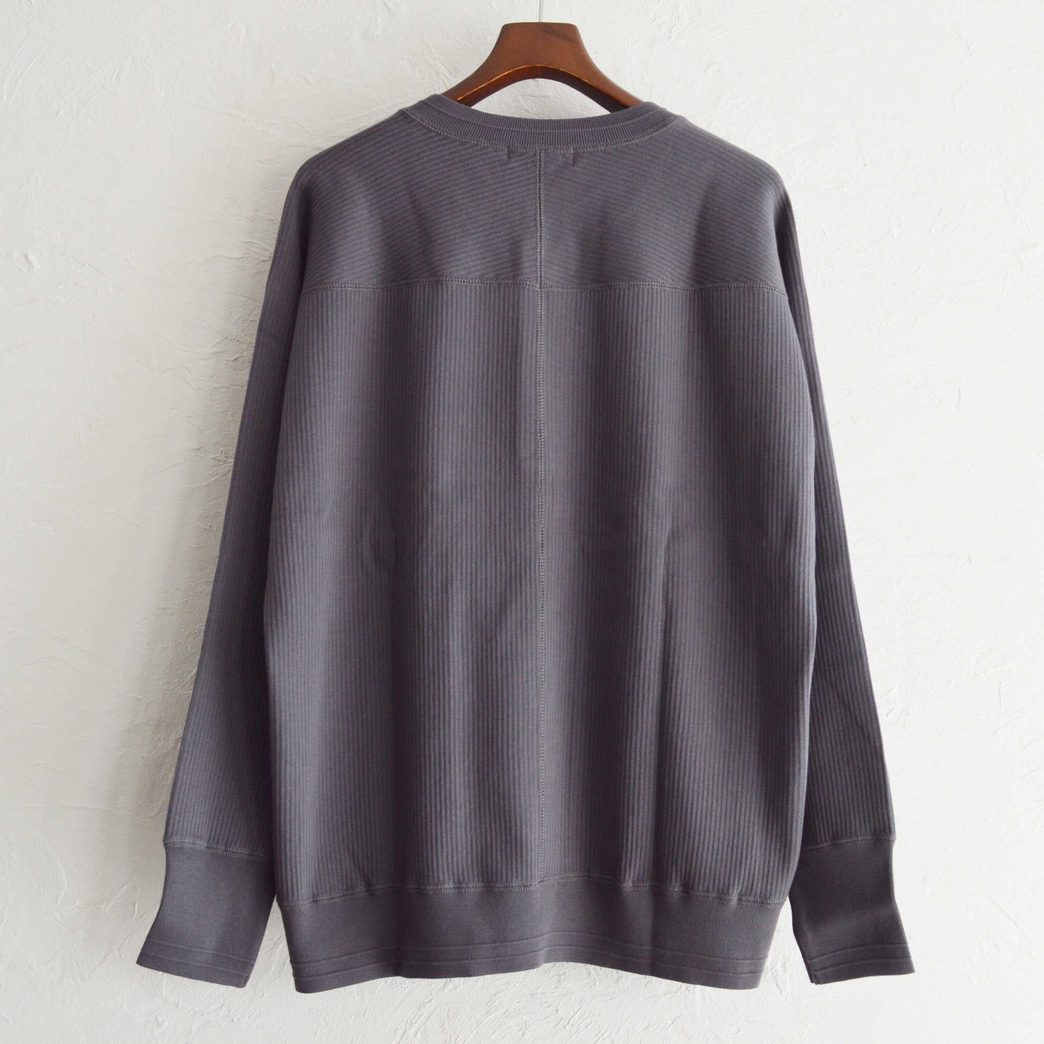 Nasngwam. ナスングワム / SWEDE HENLEY L/S TEE スウェードヘンリーエルエスティー (CHARCOAL チャコール)