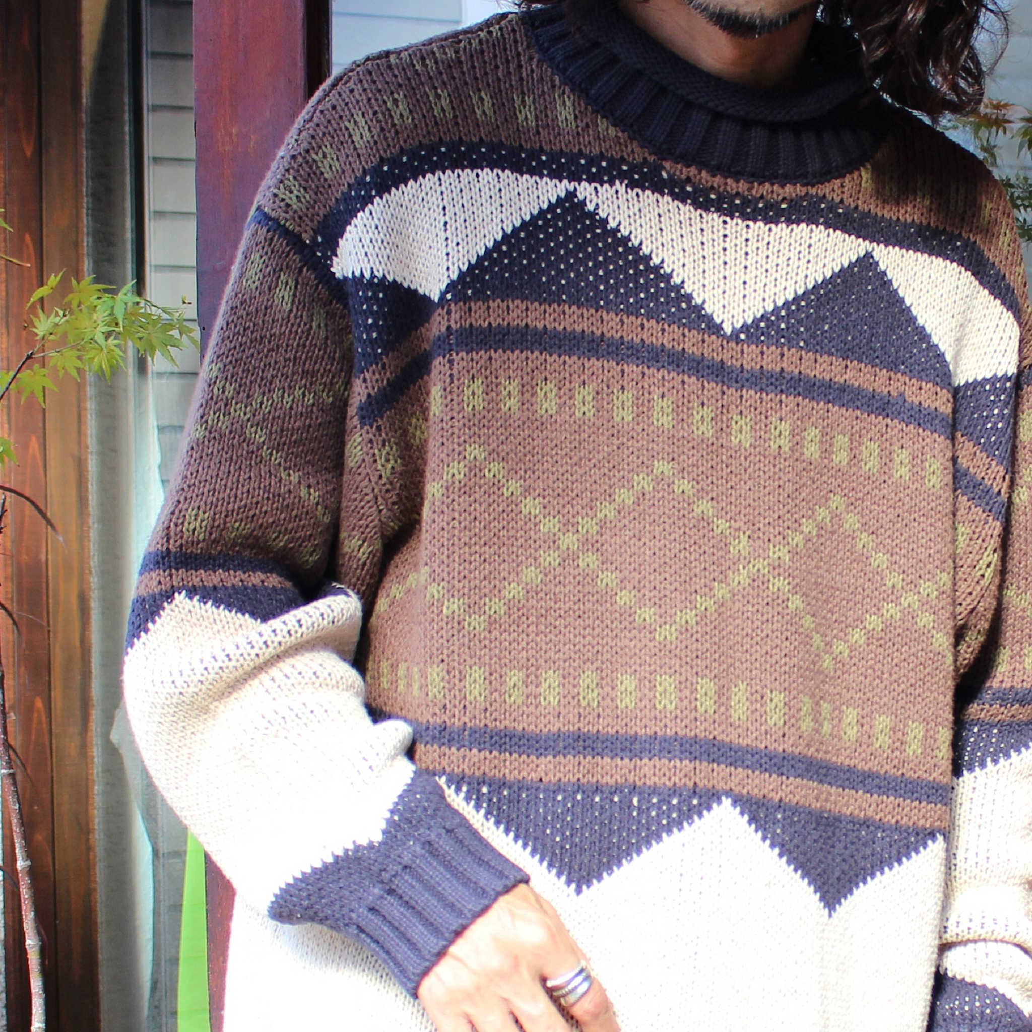 modemdesign モデムデザイン / LOWGAGE RETORO GEOMETRIC PATTERN ROLL NECK KNIT ローゲージロールネックニット (IVORY アイボリー)