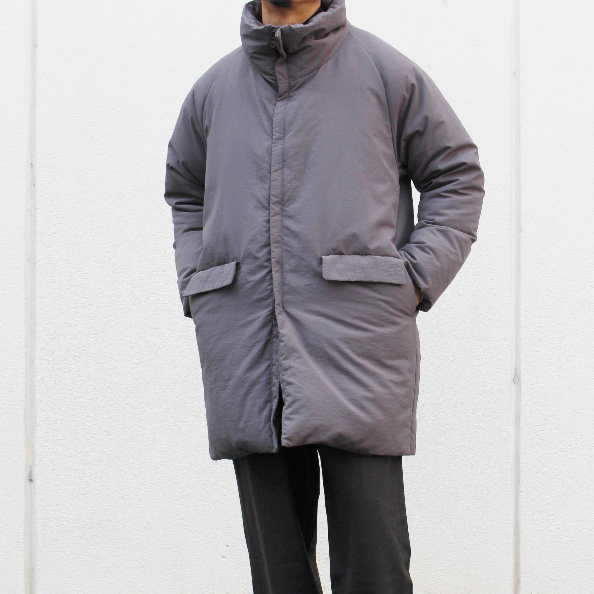 LAMOND ラモンド / LIGHT SHELL STAND DOWN COAT ライトシェルダウンコート (CHARCOAL チャコール)