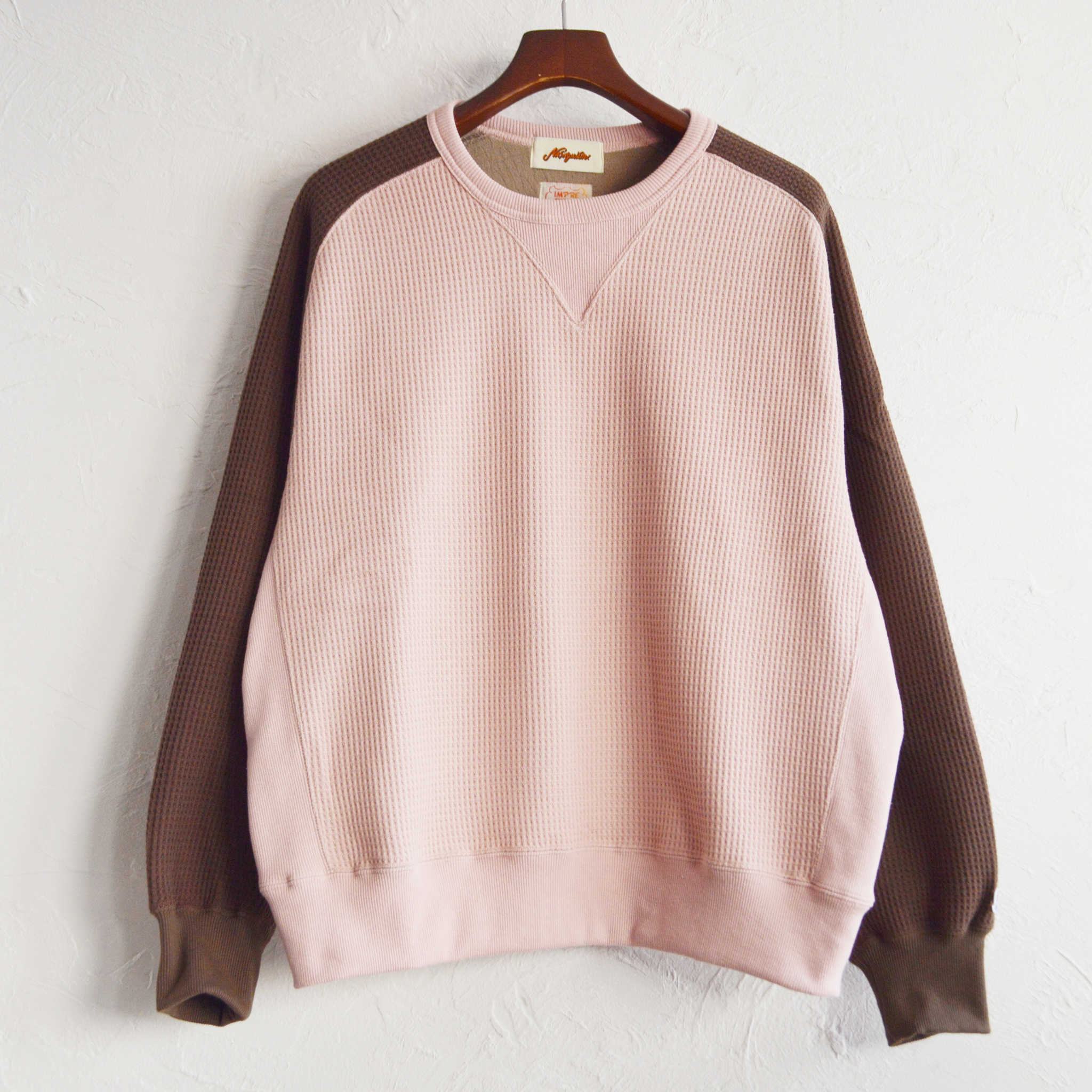 Nasngwam.×IMPRESTORE ナスングワム インプレストア / 極暖freedom sweat ゴクダンフリーダムスウェット (PINK×BROWN ピンク)