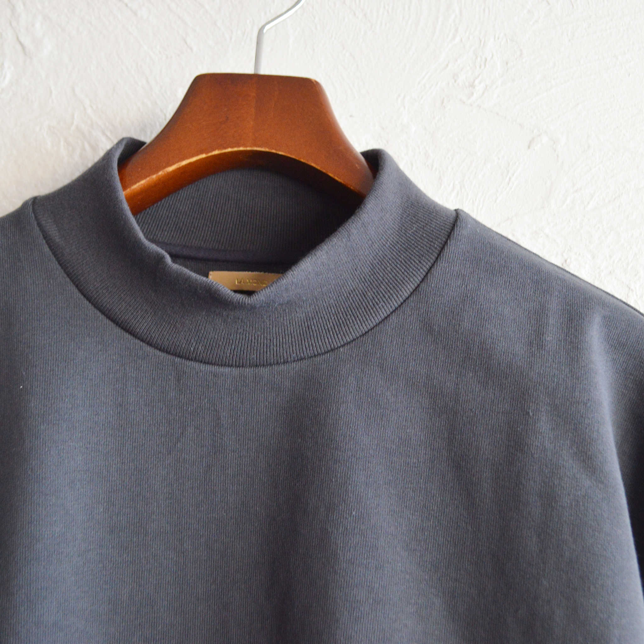 LAMOND ラモンド / MOCK NECK TEE モックネックティー (CHARCOAL チャコール)