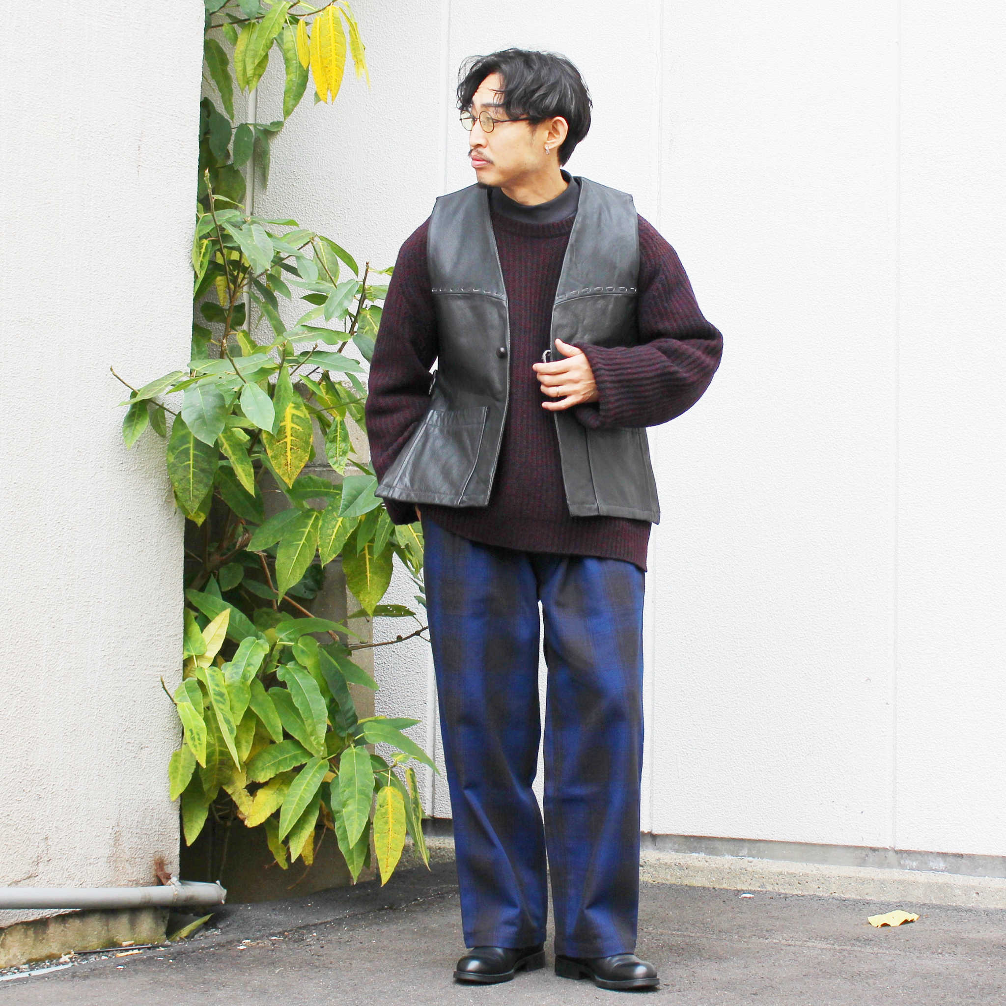 Nasngwam. ナスングワム / LUMBER TUCK PANTS ランバータックパンツ (NAVY ネイビー)