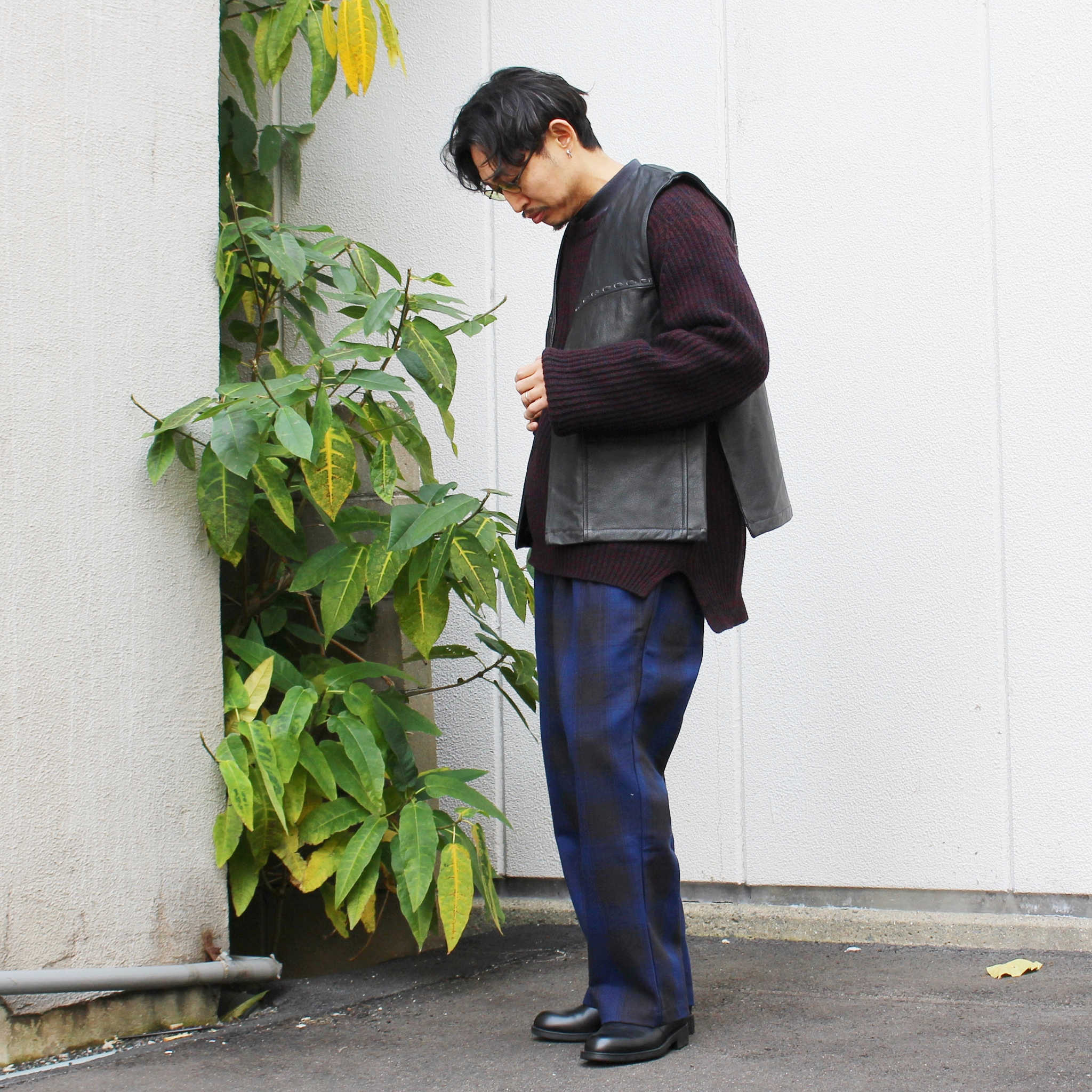 Nasngwam. ナスングワム / LUMBER TUCK PANTS ランバータックパンツ (NAVY ネイビー)