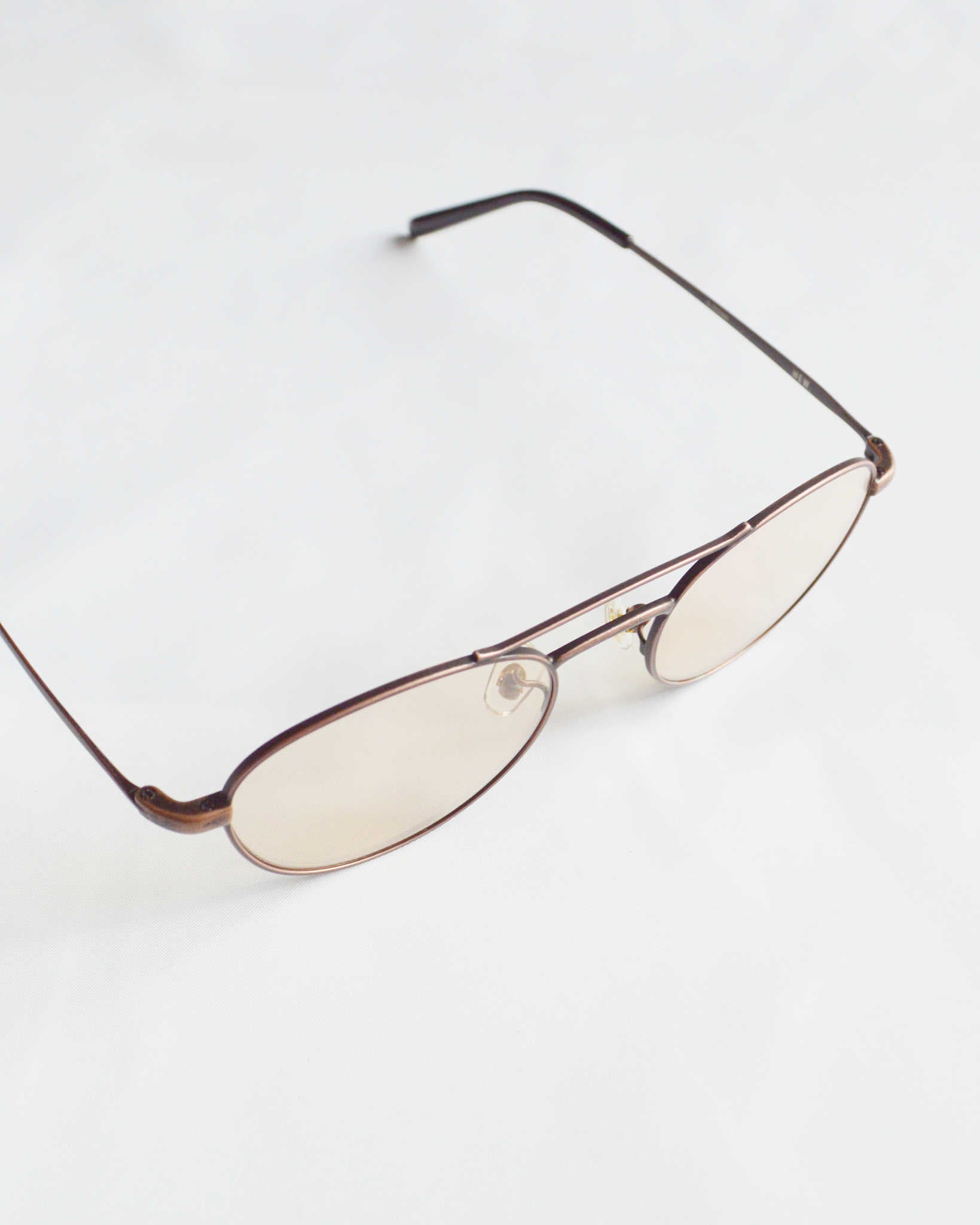 NEW. ニュー / MARIN マリン (distressed bronze ディストレスドブロンズ)