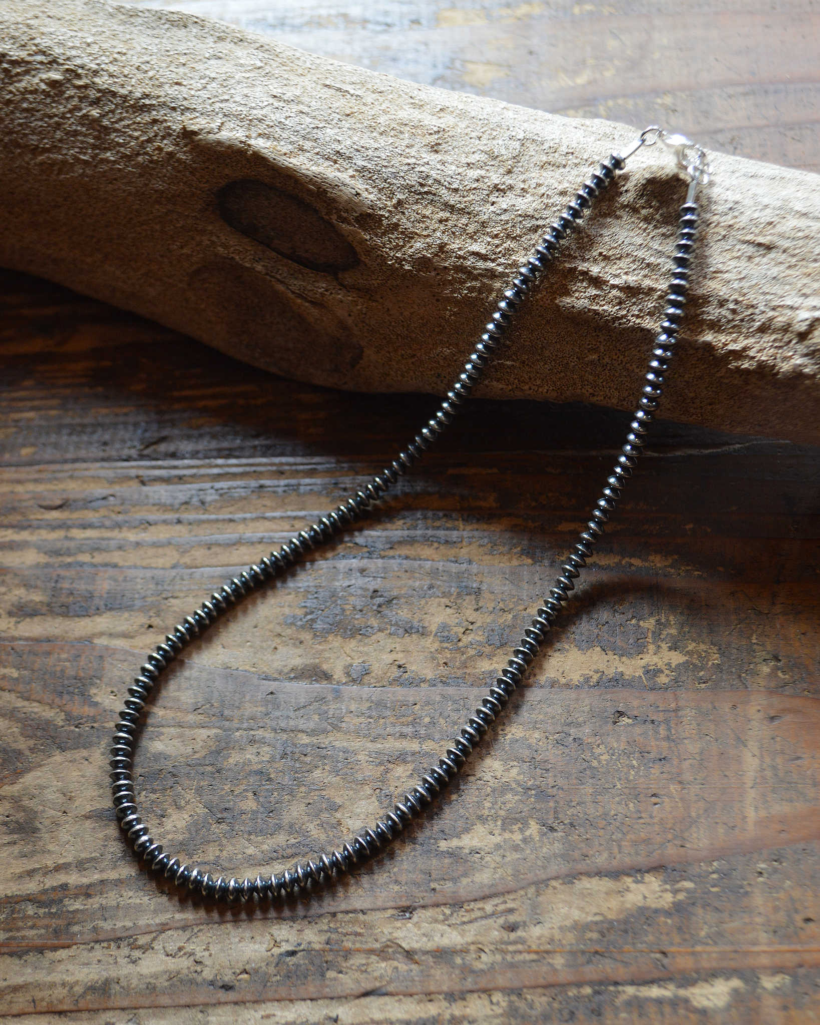 Indian jewelry インディアンジュエリー / Navajo Pearl Necklace ナバホパールネックレス UANGIE TOCHINI (5mm 45cm)