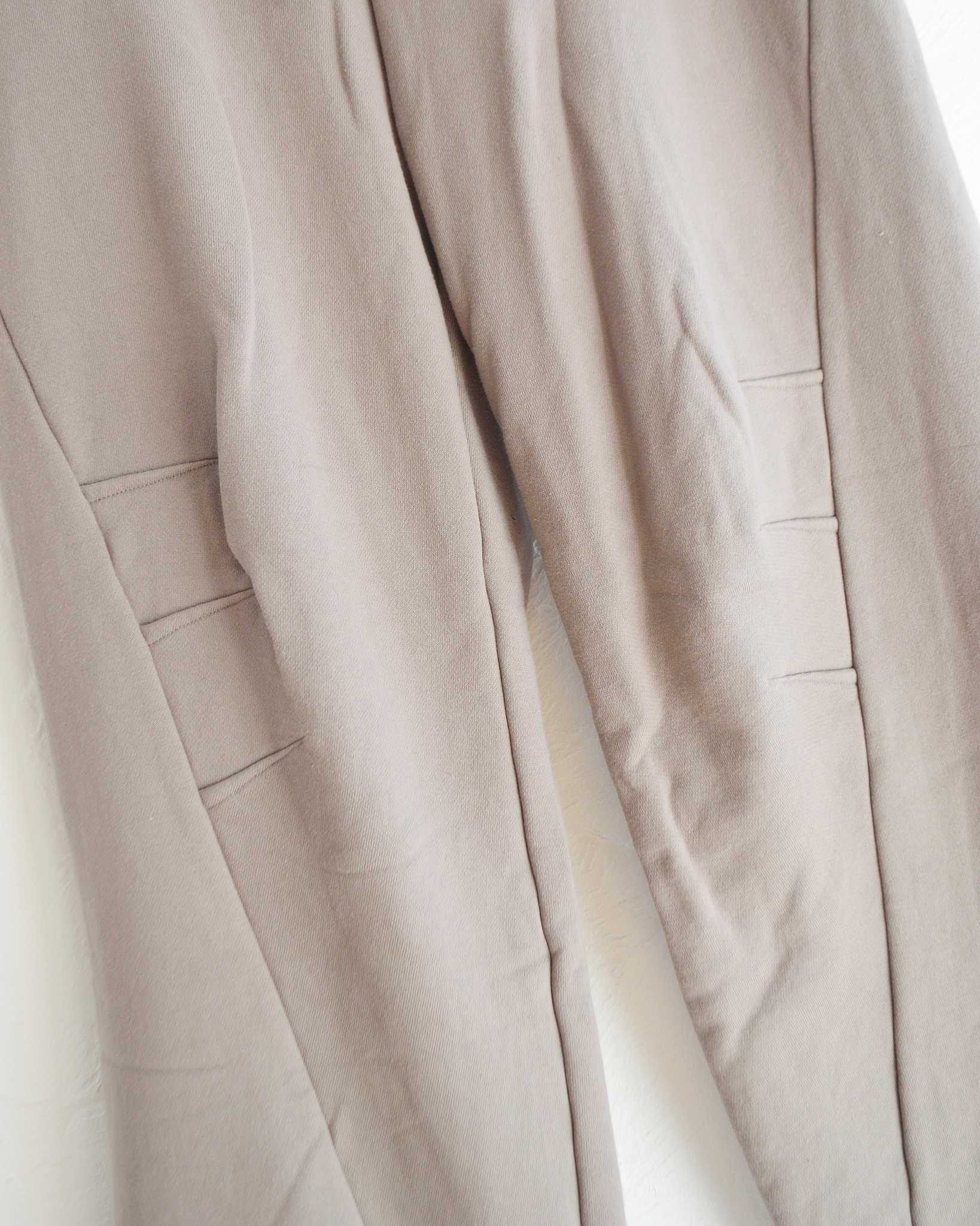 Nasngwam. ナスングワム / DRAPING SWEAT PANTS ドレーピングスウェットパンツ (Lt.OLIVE ライトオリーブ)