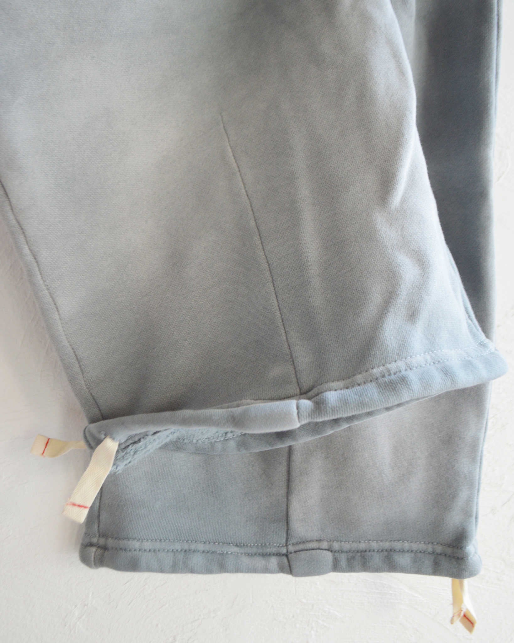 MOOJIMOOJI ムージームージ / MOOJI SWEAT PANTS ムージースウェットパンツ (AGED GRAY エイジドグレー)