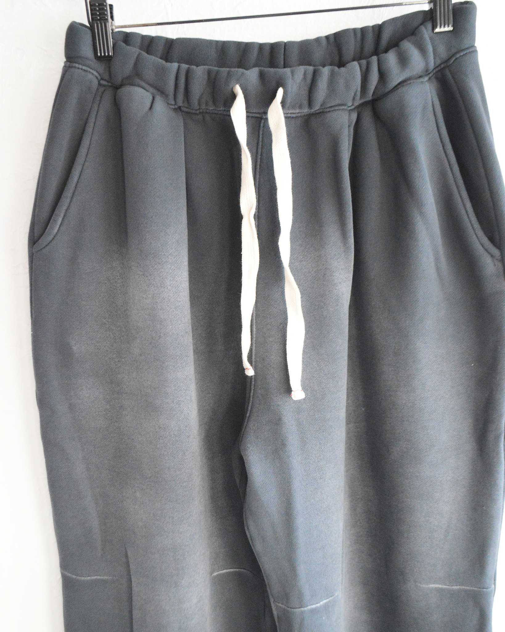 MOOJIMOOJI ムージームージ / MOOJI SWEAT PANTS ムージースウェットパンツ (AGED BLACK エイジドブラック)