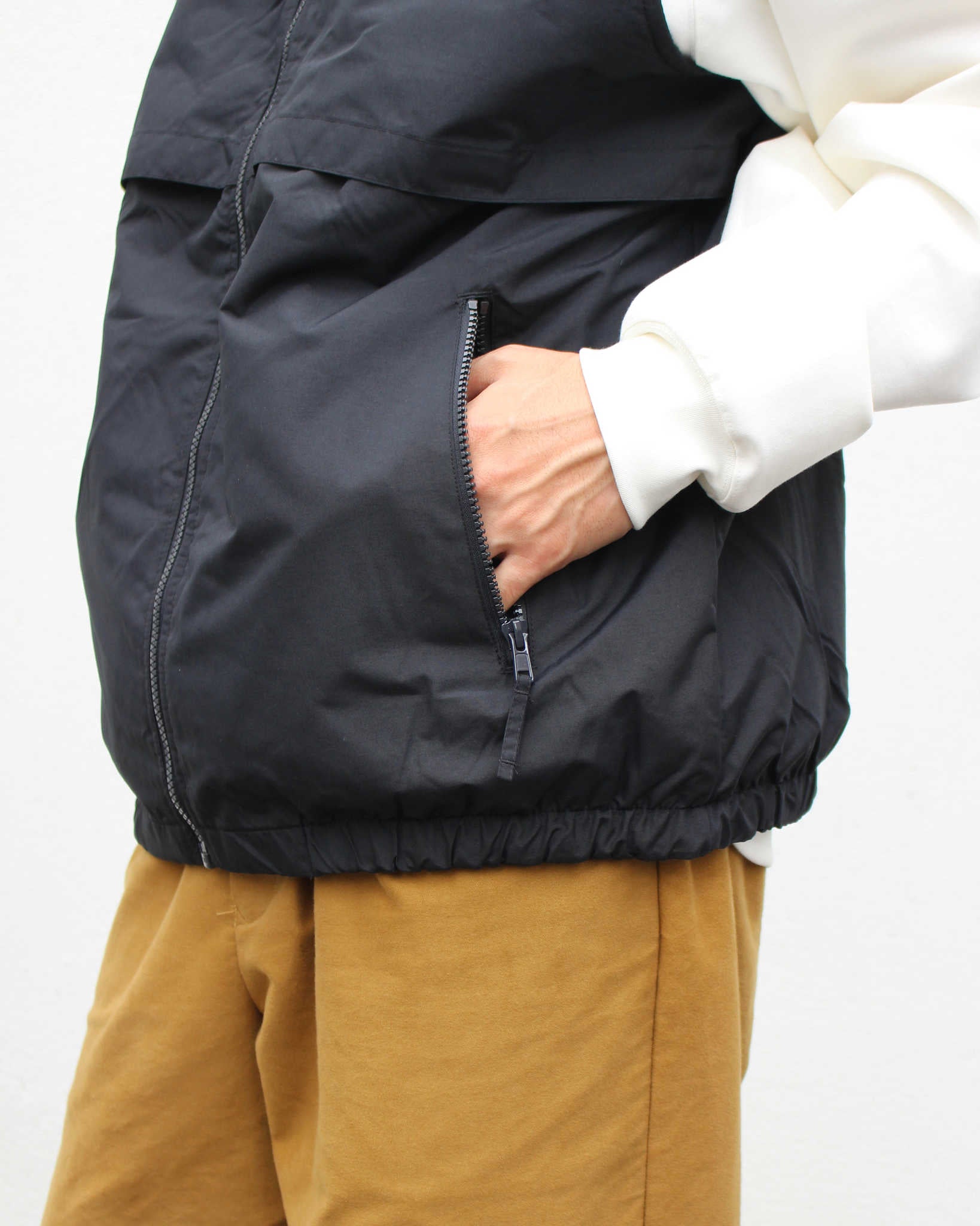PORT AUTHORITY ポートオーソリティ / REVERSIBLE CHARGER VEST リバーシブルチェンジャーベスト (TRUE BLACK トゥルーブラック)