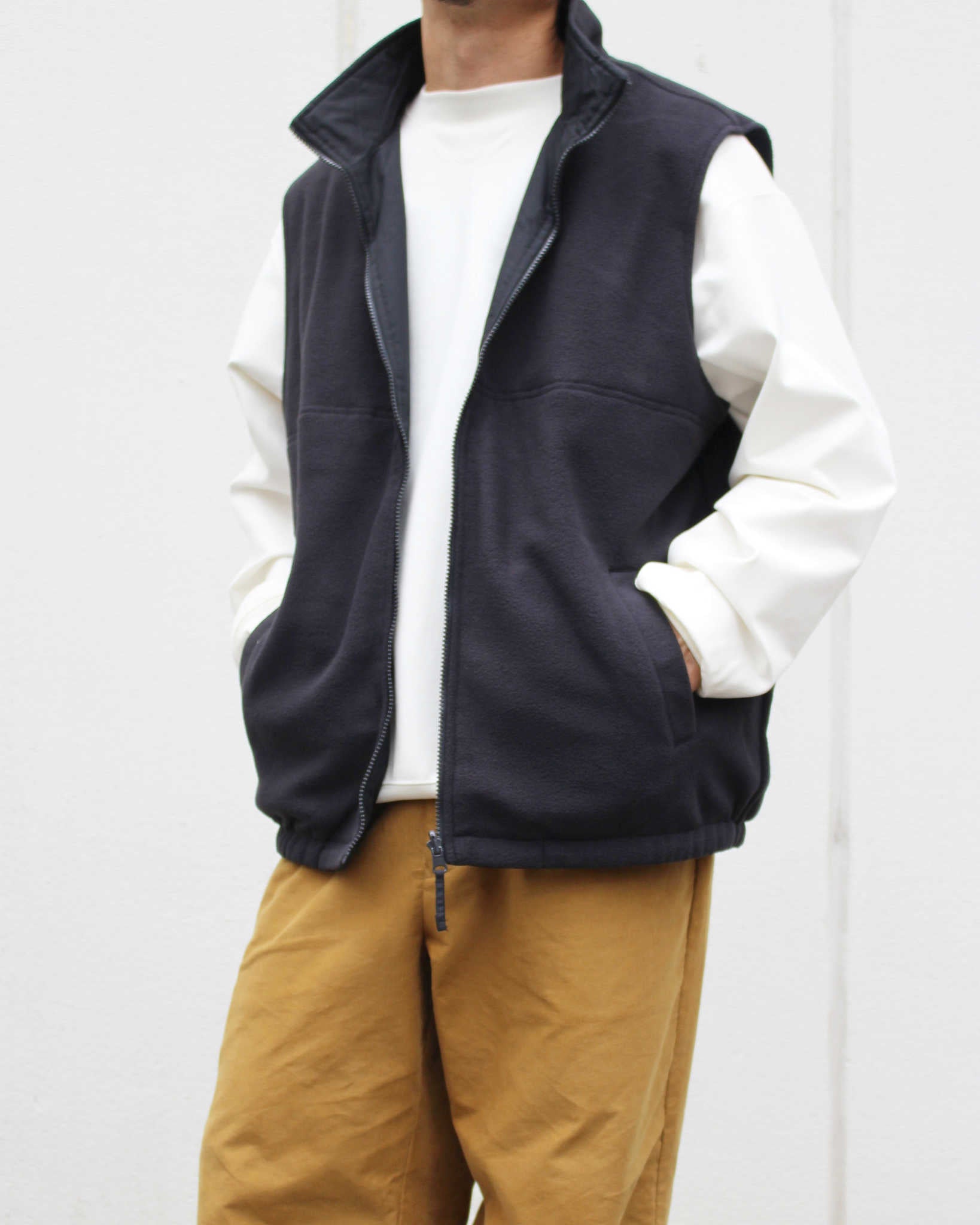 PORT AUTHORITY ポートオーソリティ / REVERSIBLE CHARGER VEST リバーシブルチェンジャーベスト (TRUE BLACK トゥルーブラック)
