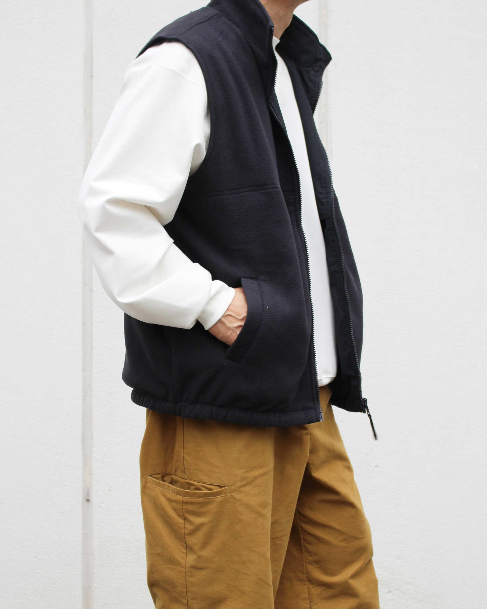 PORT AUTHORITY ポートオーソリティ / REVERSIBLE CHARGER VEST リバーシブルチェンジャーベスト (TRUE BLACK トゥルーブラック)