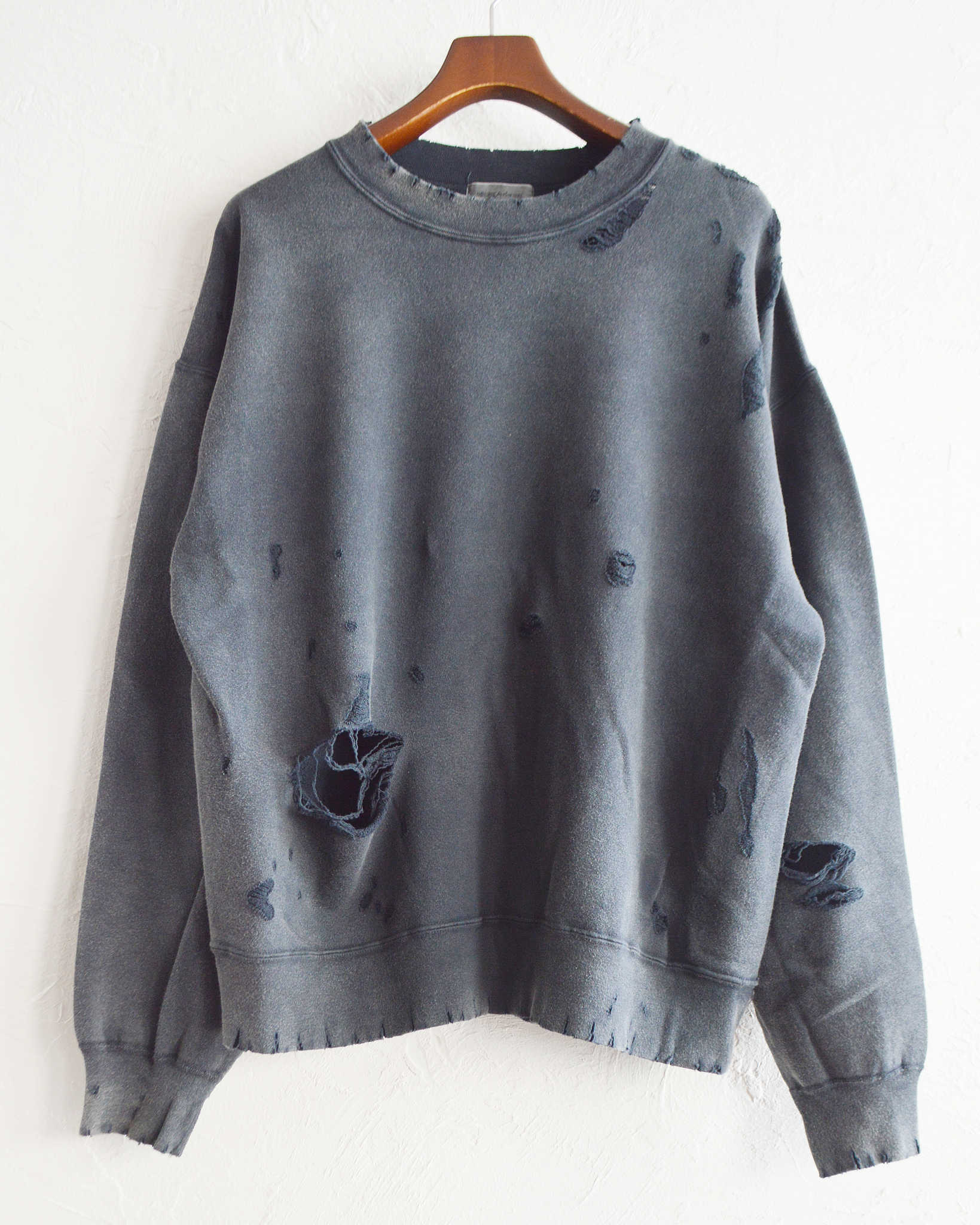 minami Anderson ミナミアンダーソン / Distressed Sweat Crewディストレストスウェットクルー (BLACK ブラック)