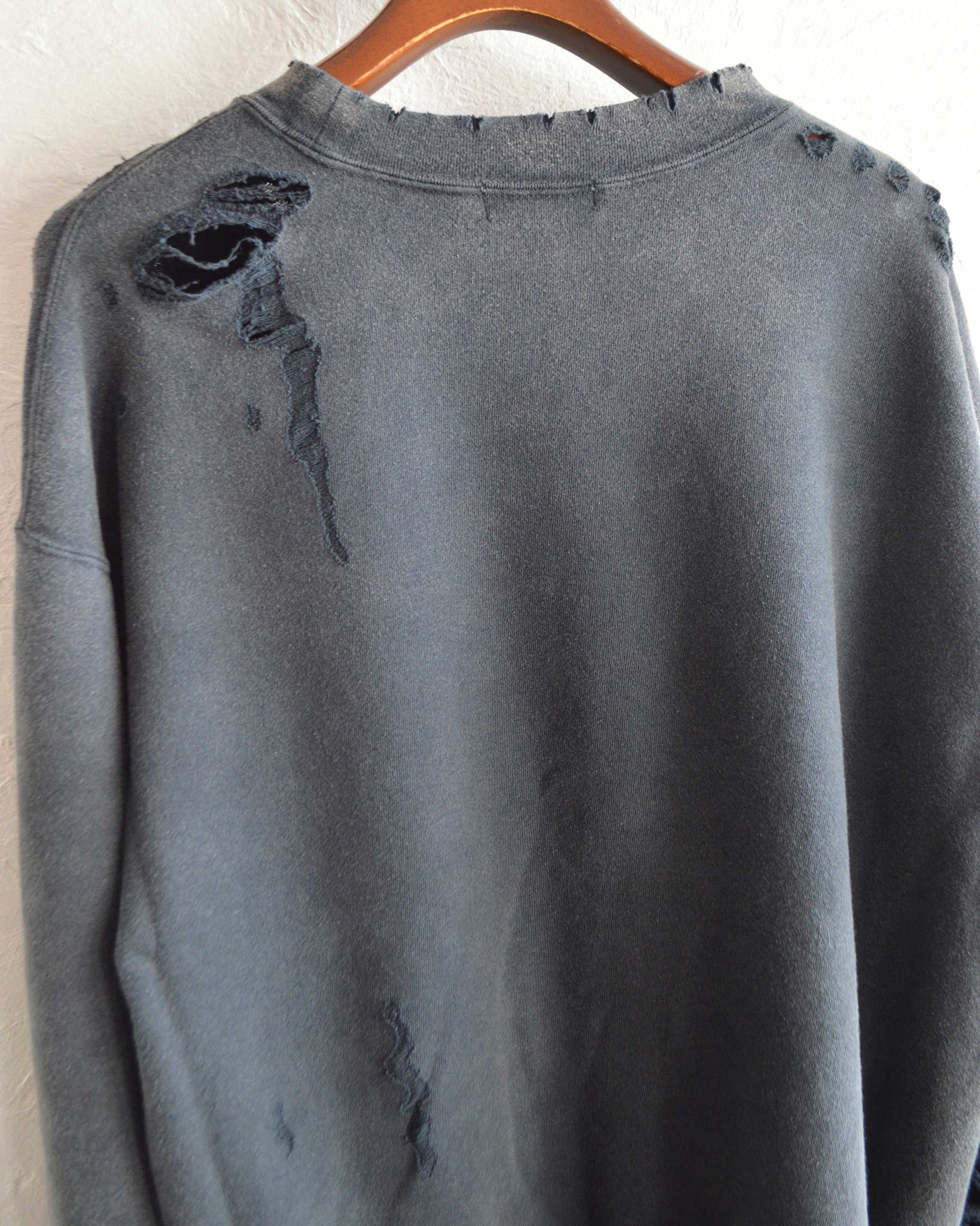 minami Anderson ミナミアンダーソン / Distressed Sweat Crewディストレストスウェットクルー (BLACK ブラック)