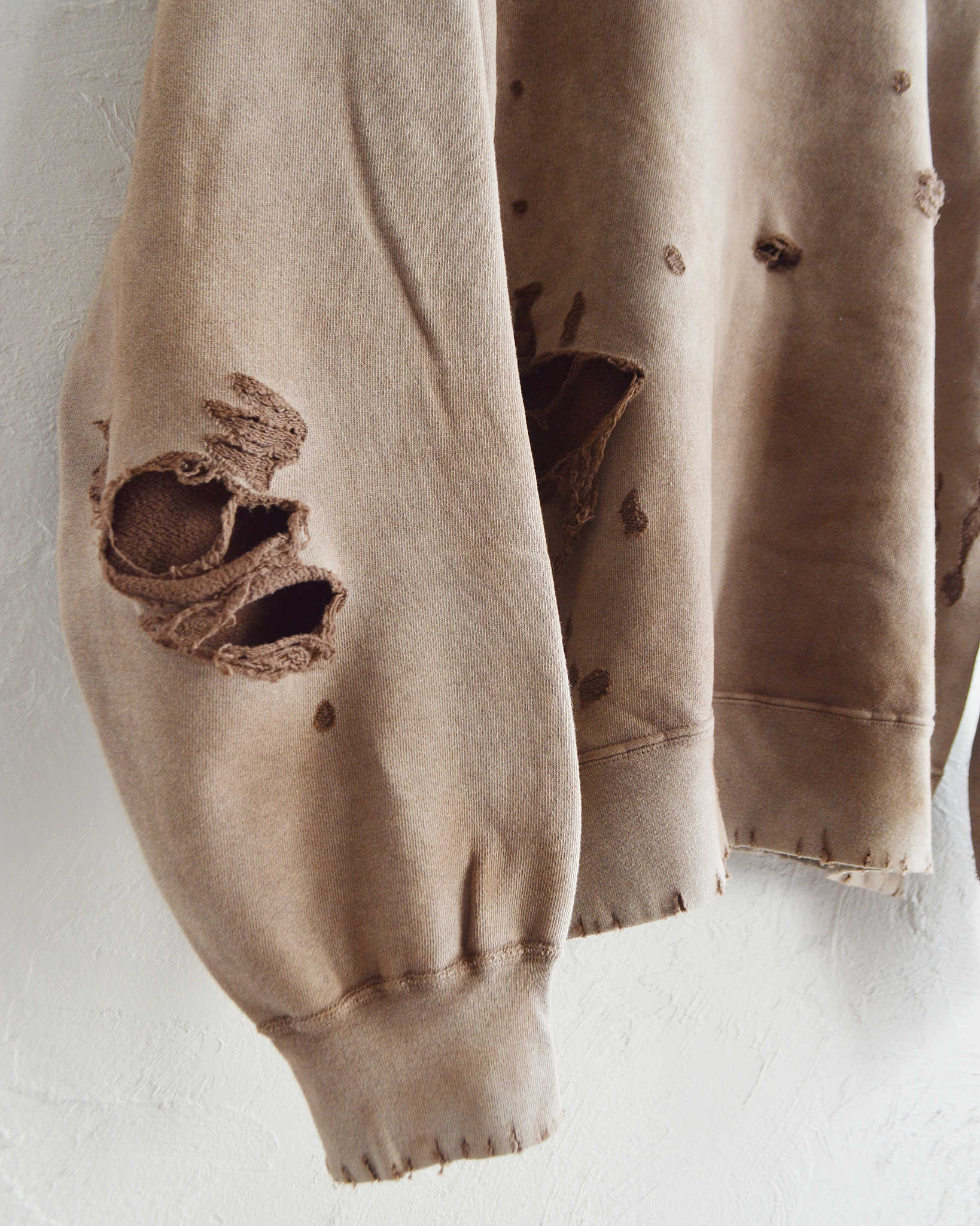 minami Anderson ミナミアンダーソン / Distressed Sweat Crewディストレストスウェットクルー (BROWN ブラウン)