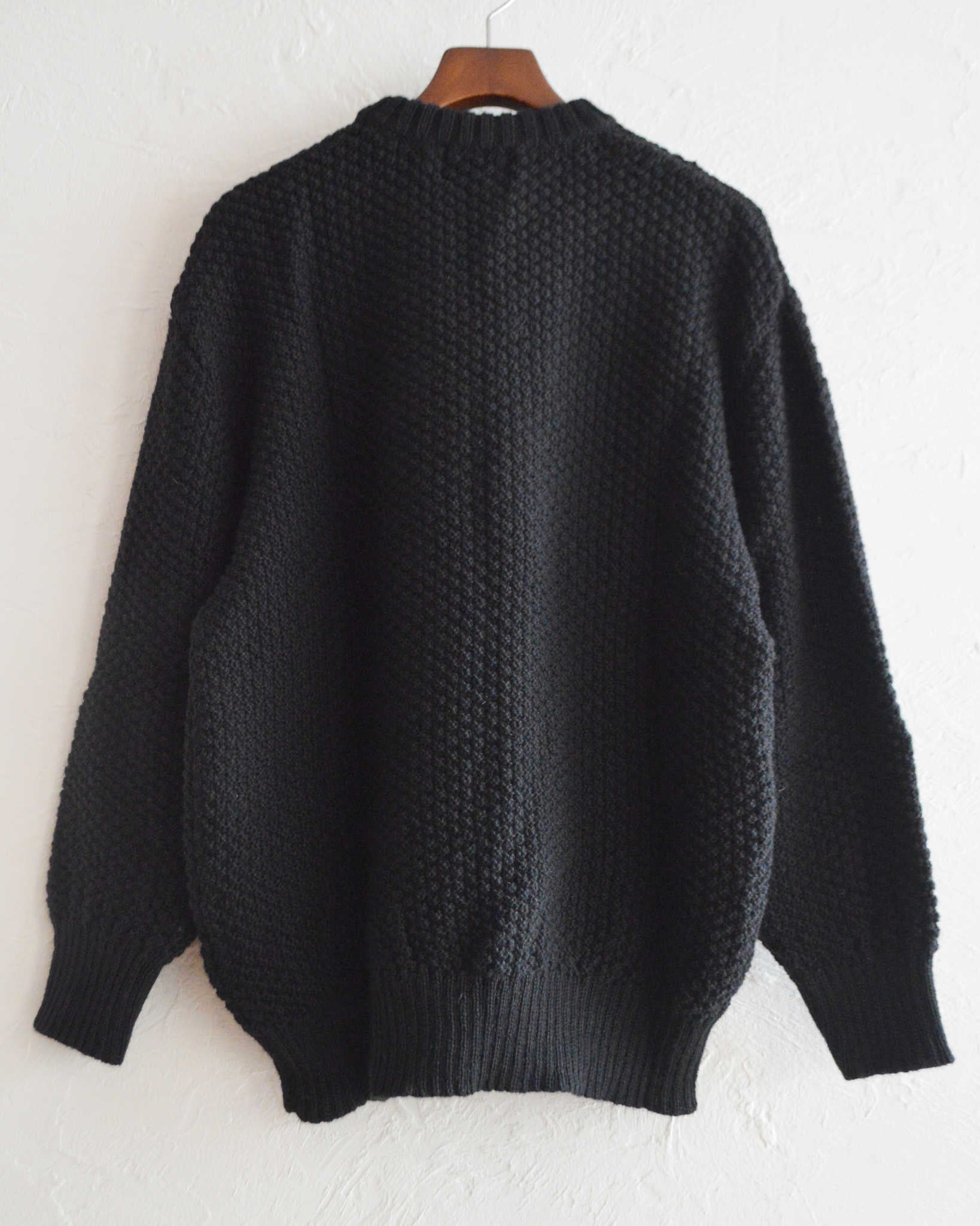 Kerry Woollen Mills ケリーウーレンミルズ / MOSS STITCH CREW NECK SWEATER RELAX モスステッチクルーネックセーター (JET BLACK ジェットブラック)