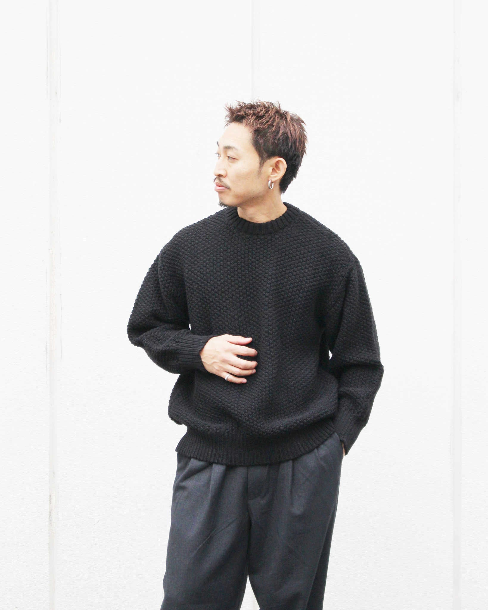 Kerry Woollen Mills ケリーウーレンミルズ / MOSS STITCH CREW NECK SWEATER RELAX モスステッチクルーネックセーター (JET BLACK ジェットブラック)