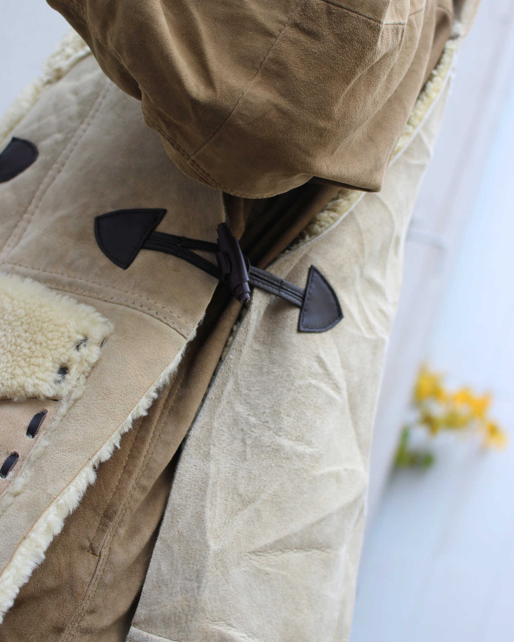 Nasngwam. ナスングワム / IGLLO MOUTON VEST イグルームートンベスト Msize (CAMEL キャメル)