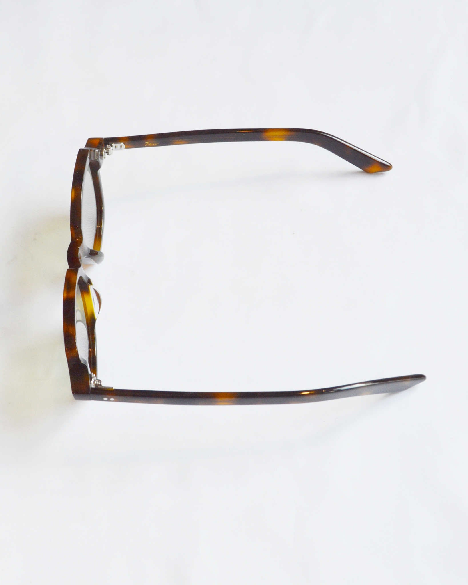 few フュー / F21 エフトゥエンティーワン (demi デミ)