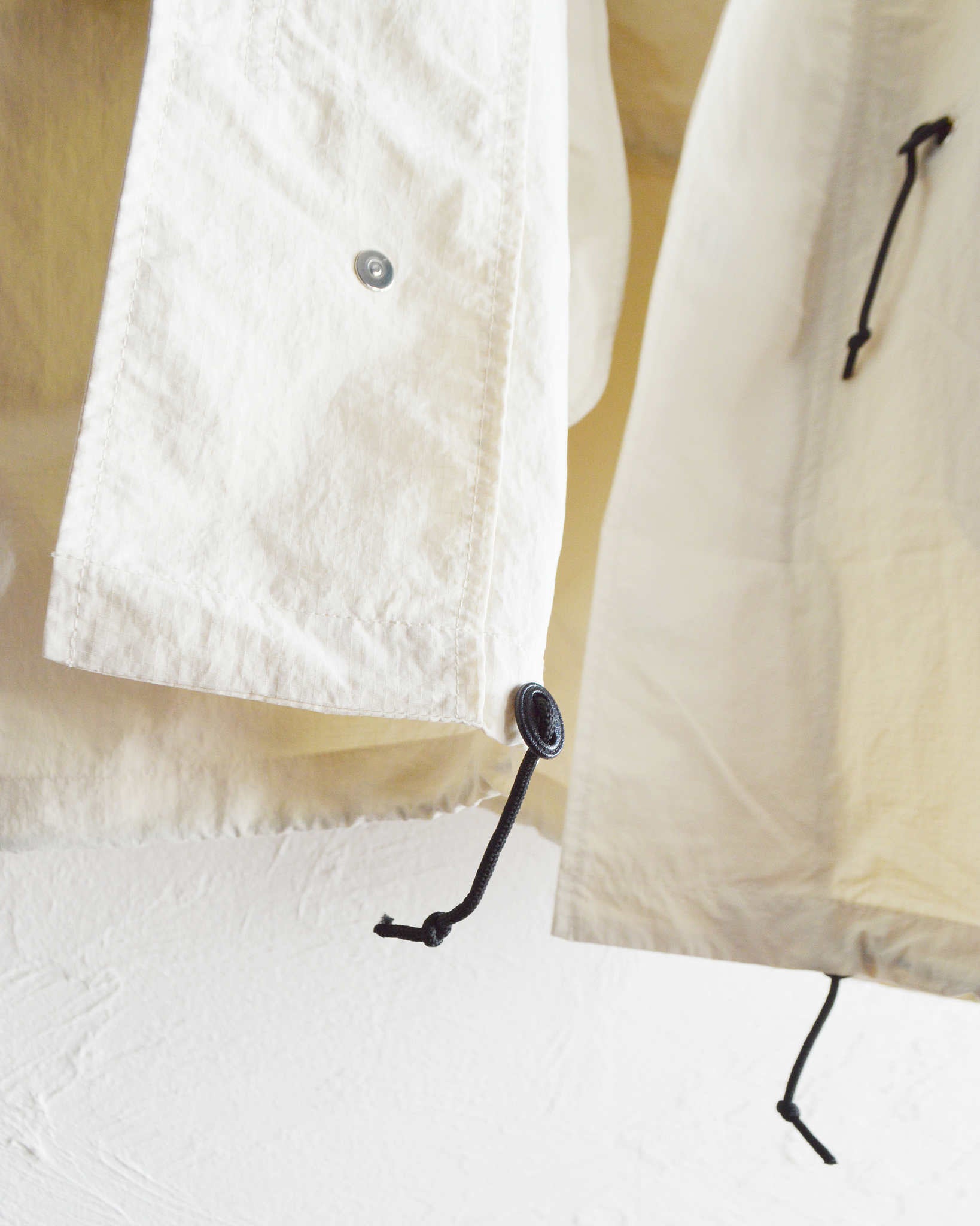 AXESQUIN アクシーズクイーン / ECO NYLON SHORT COAT エコナイロンショートコート (OFF WHITE オフホワイト)